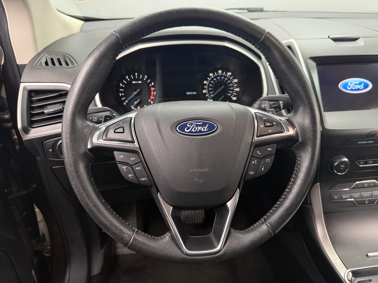 Thumbnail: 2019 Ford Edge - 5