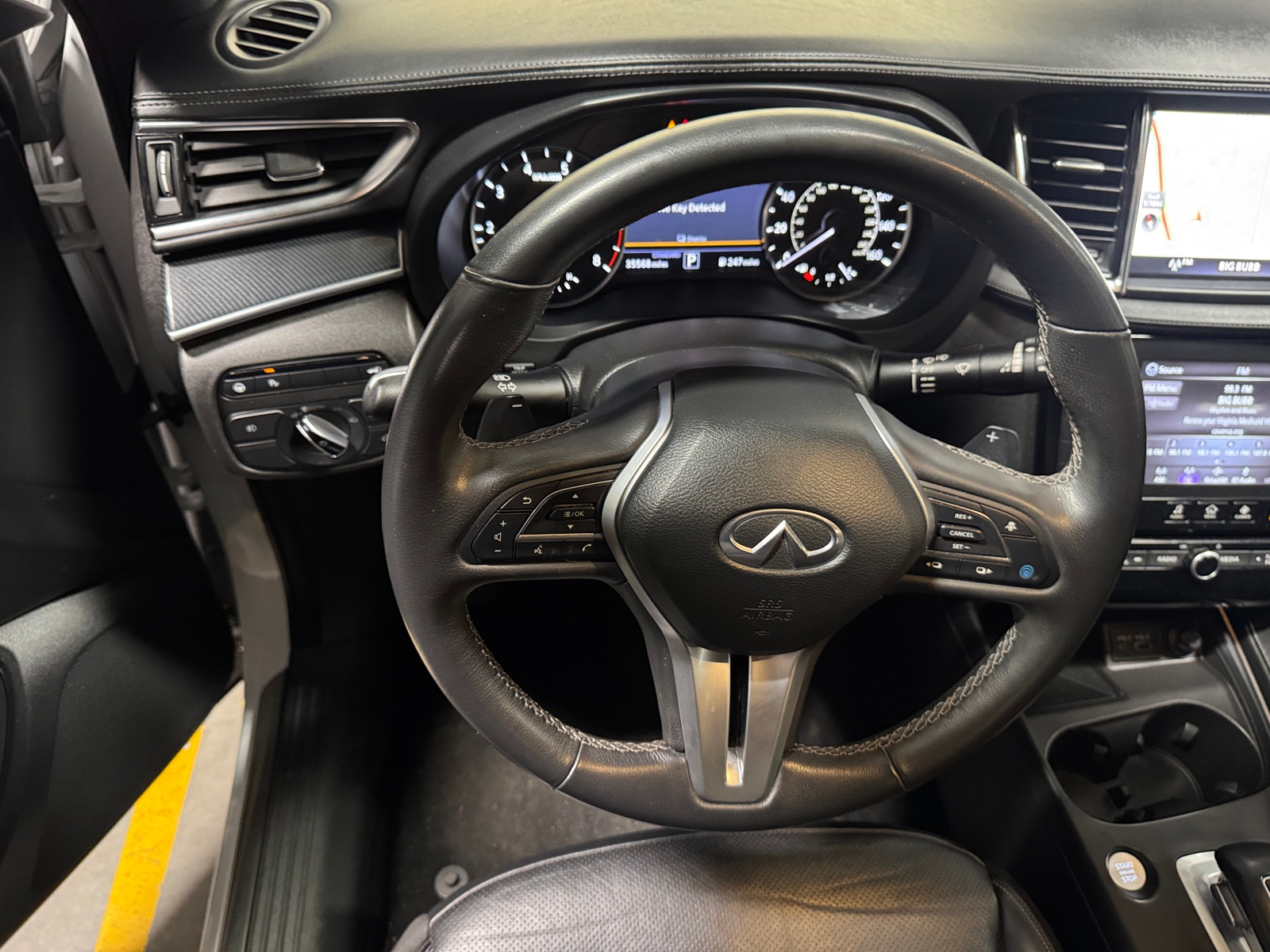 Thumbnail: 2023 INFINITI QX50 - 4