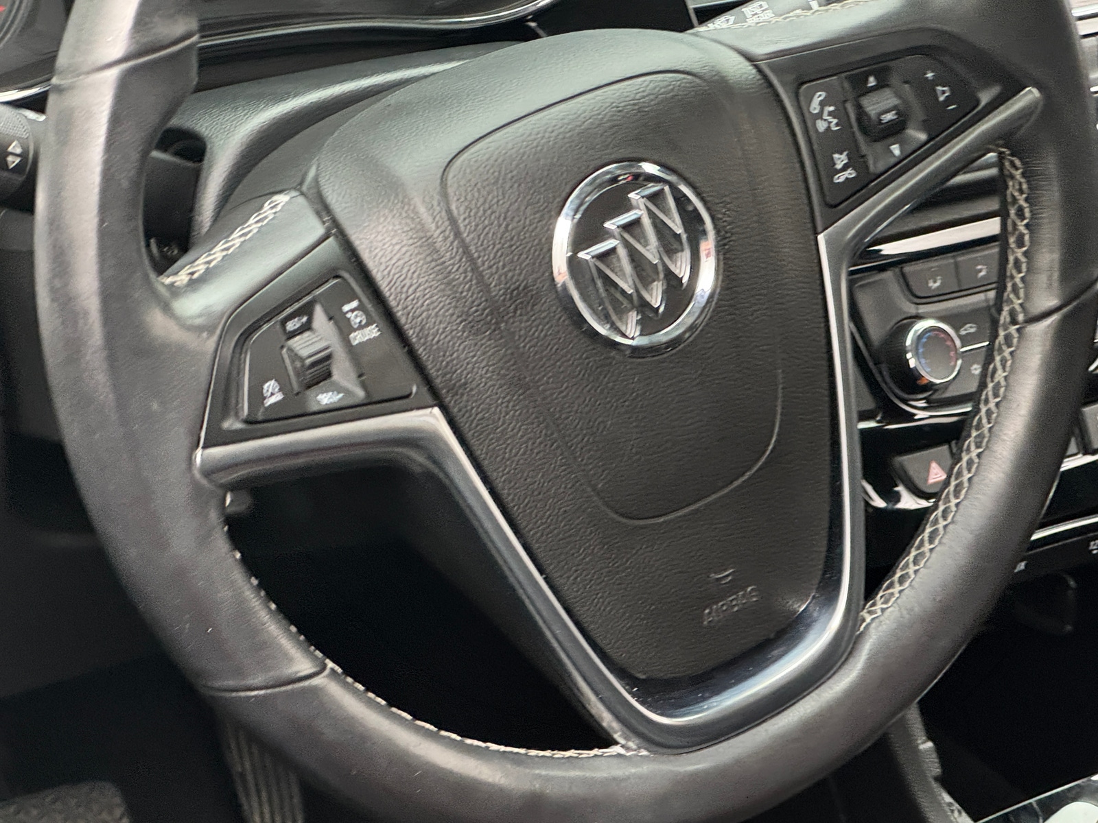 Thumbnail: 2018 Buick Encore - 5