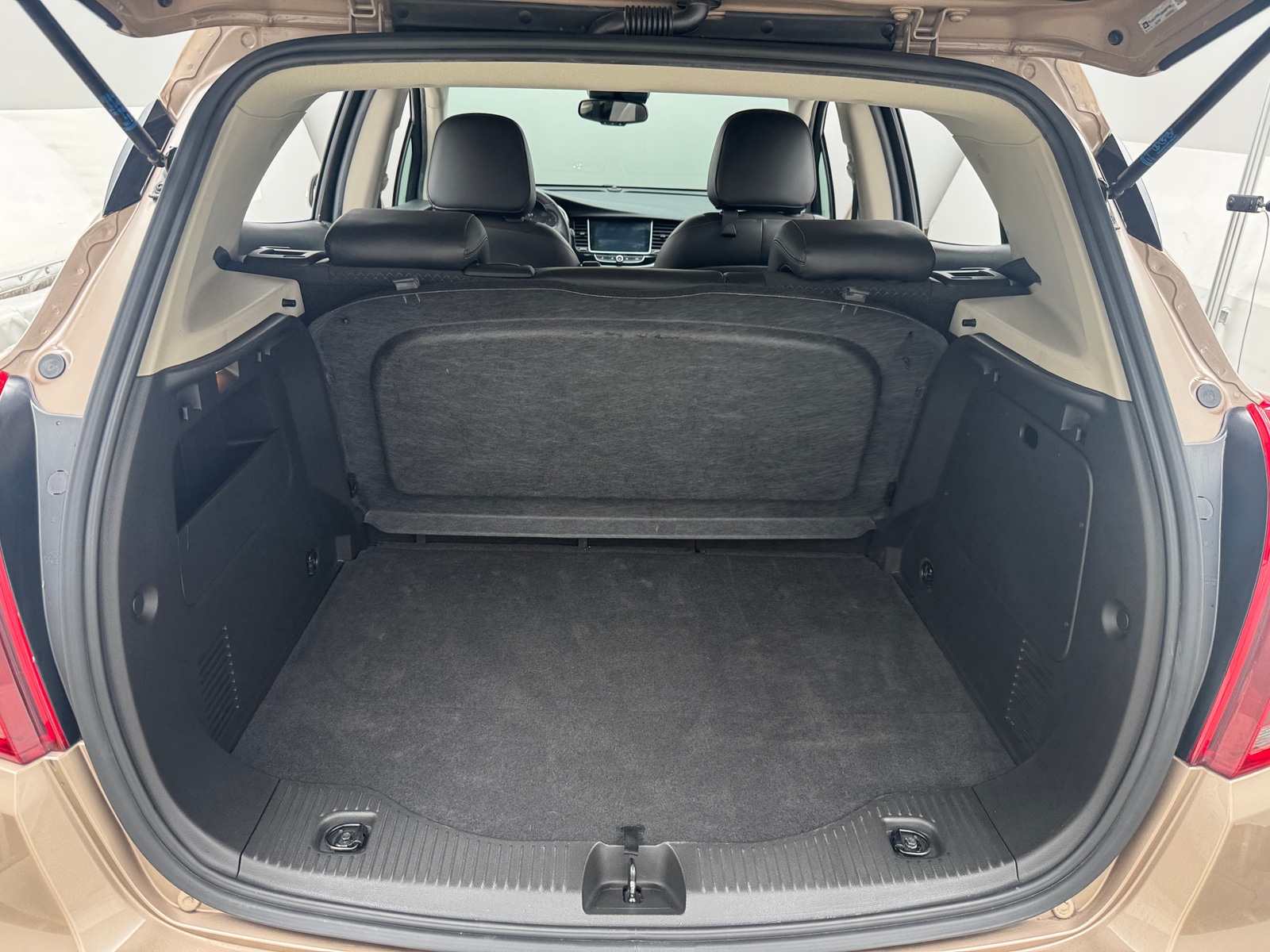 Thumbnail: 2018 Buick Encore - 7