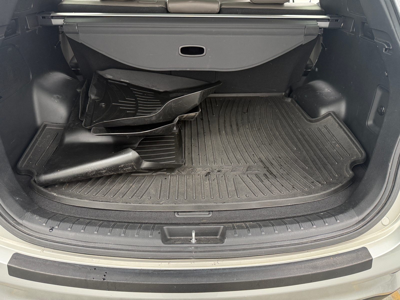 Thumbnail: 2017 Hyundai Santa Fe - 6