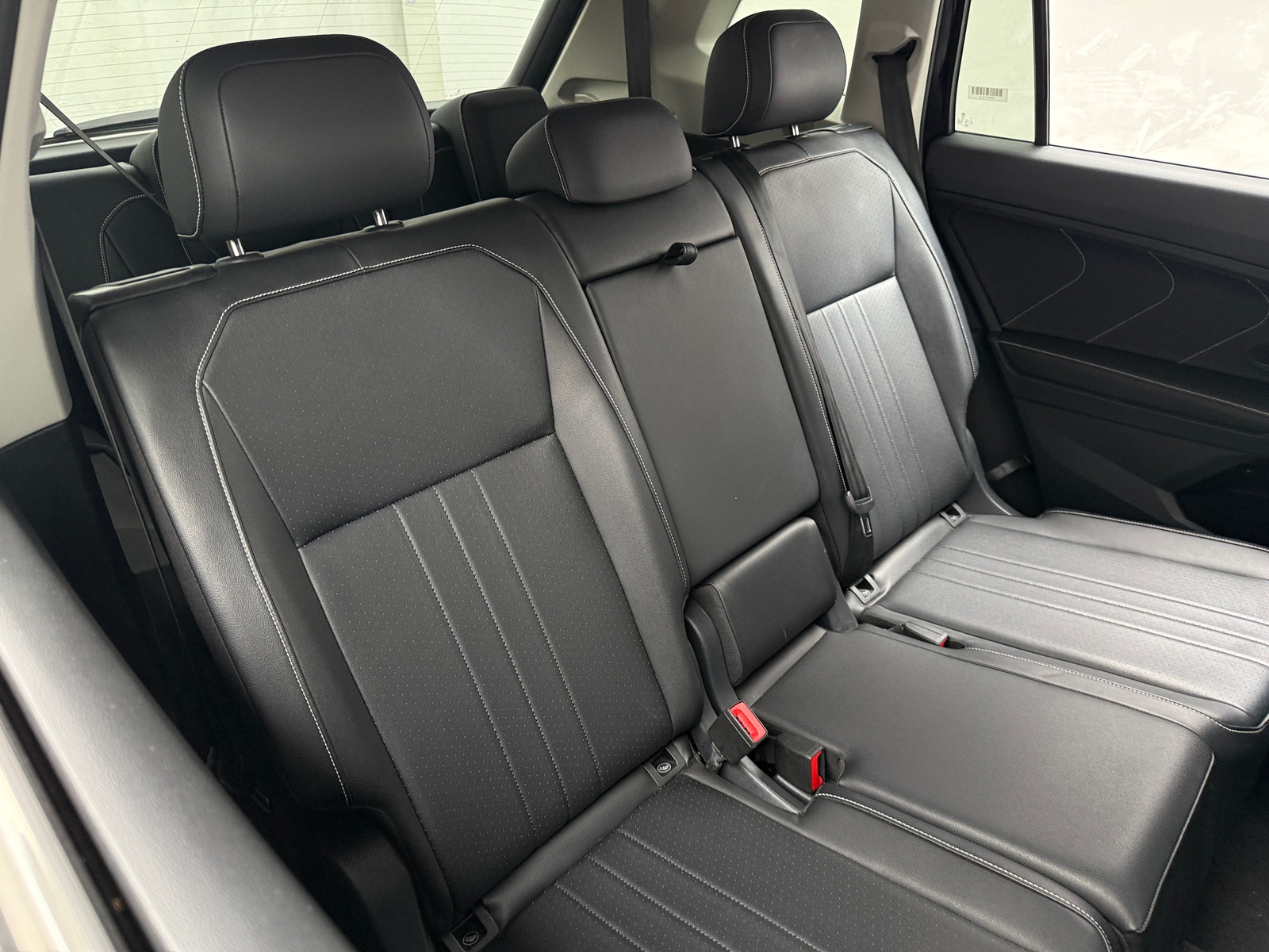 Thumbnail: 2024 Volkswagen Tiguan - 5