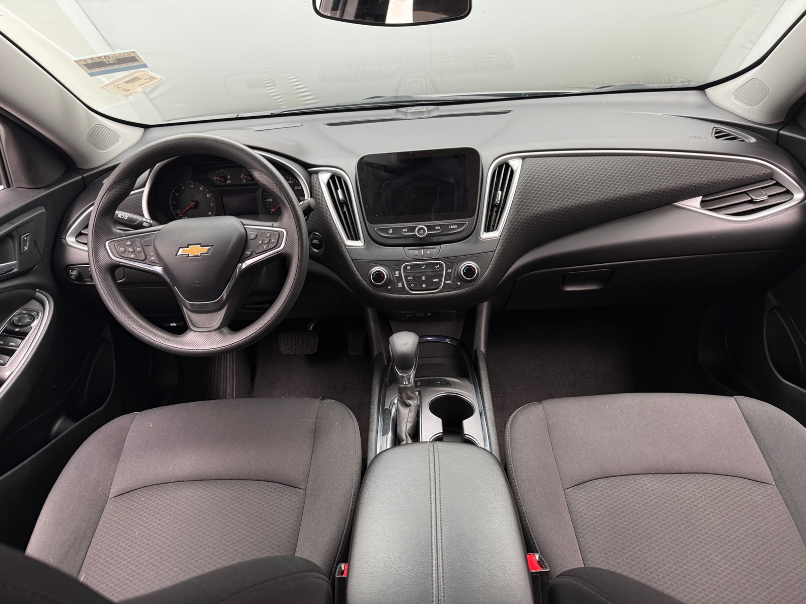 Thumbnail: 2024 Chevrolet Malibu - 3