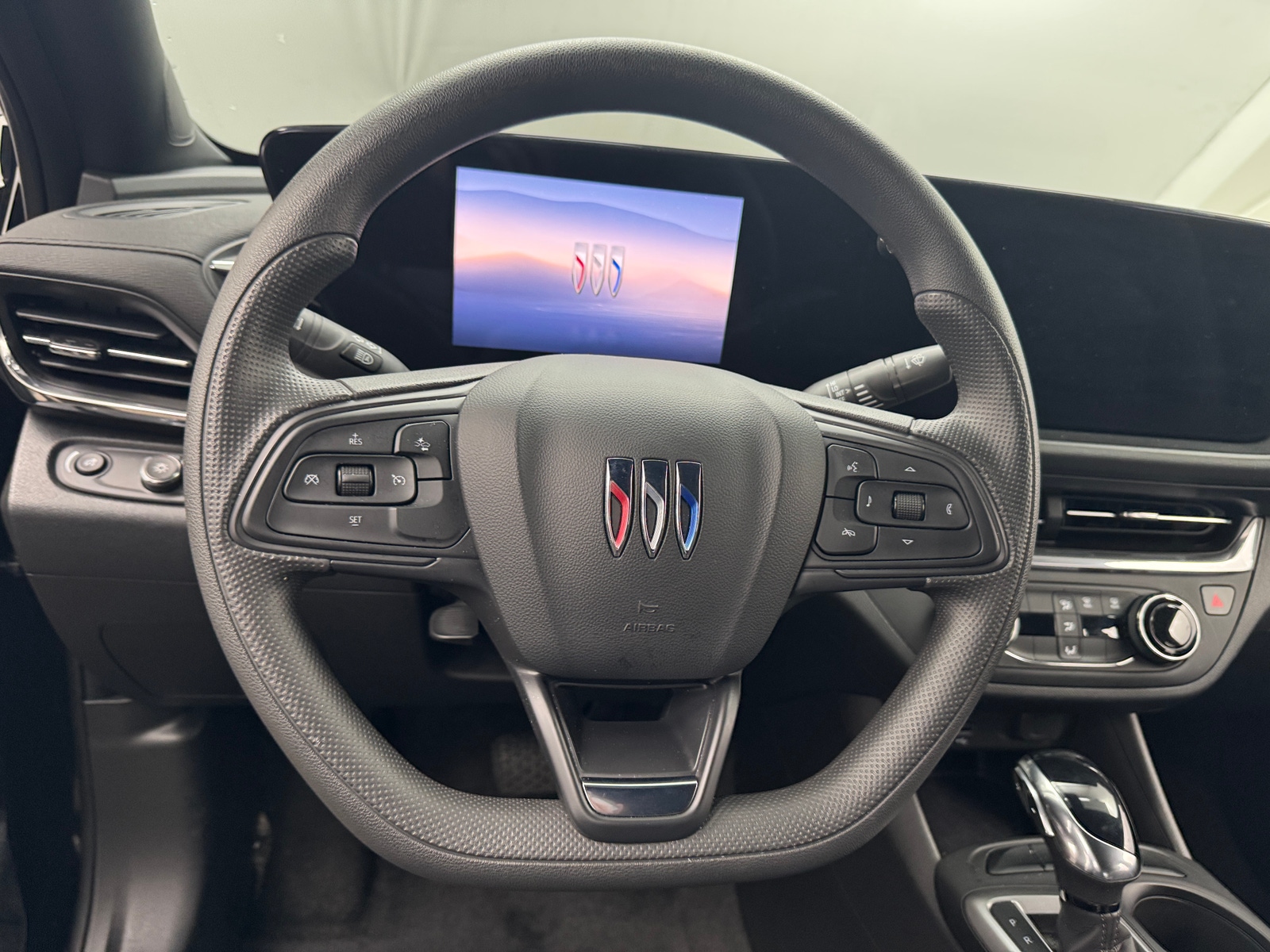 Thumbnail: 2025 Buick Envista - 4