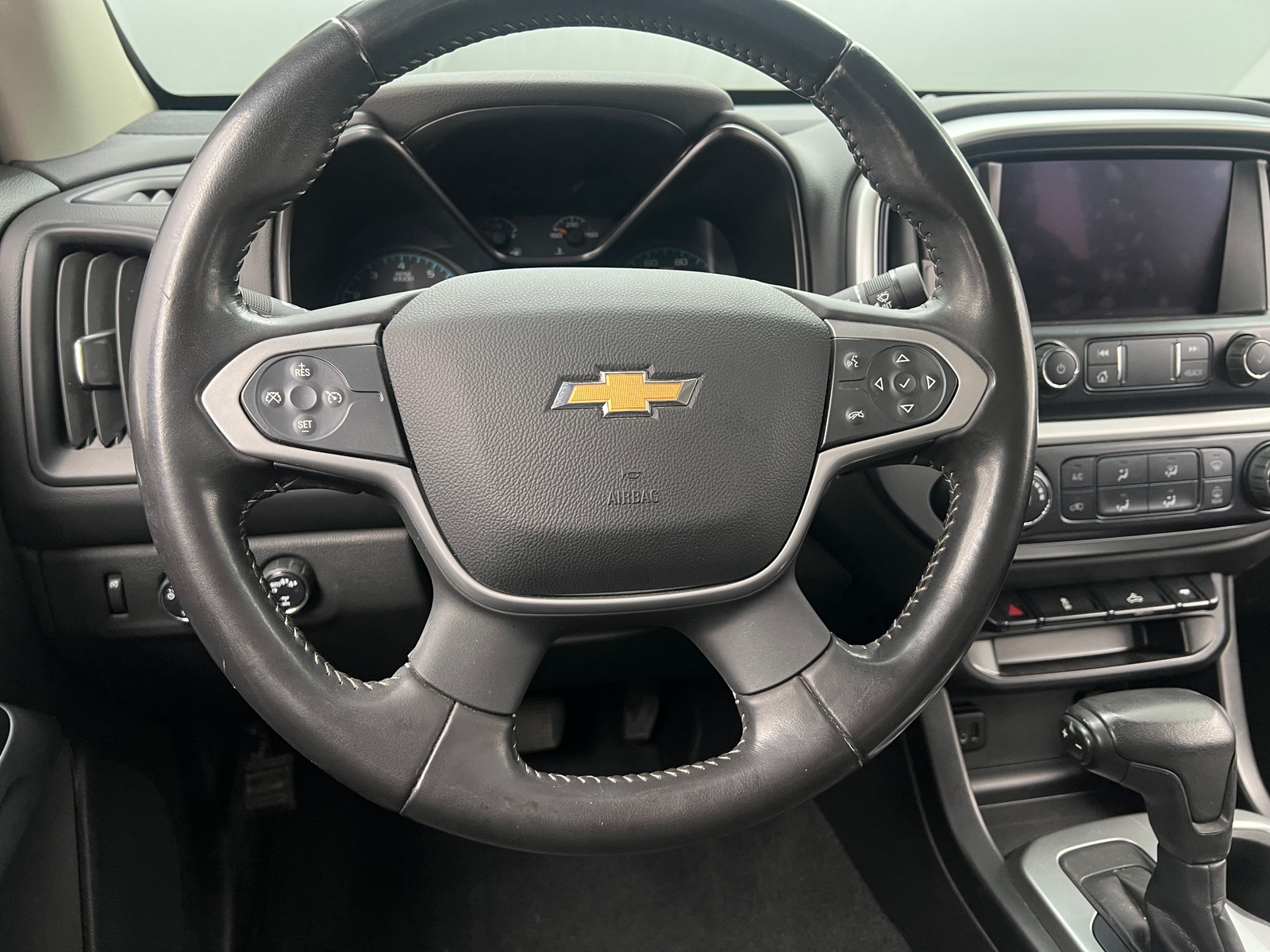 Thumbnail: 2021 Chevrolet Colorado - 5