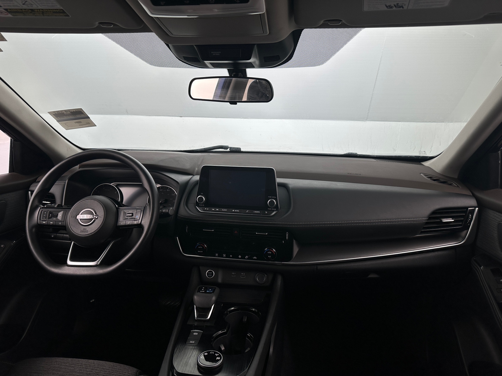 Thumbnail: 2022 Nissan Rogue - 3