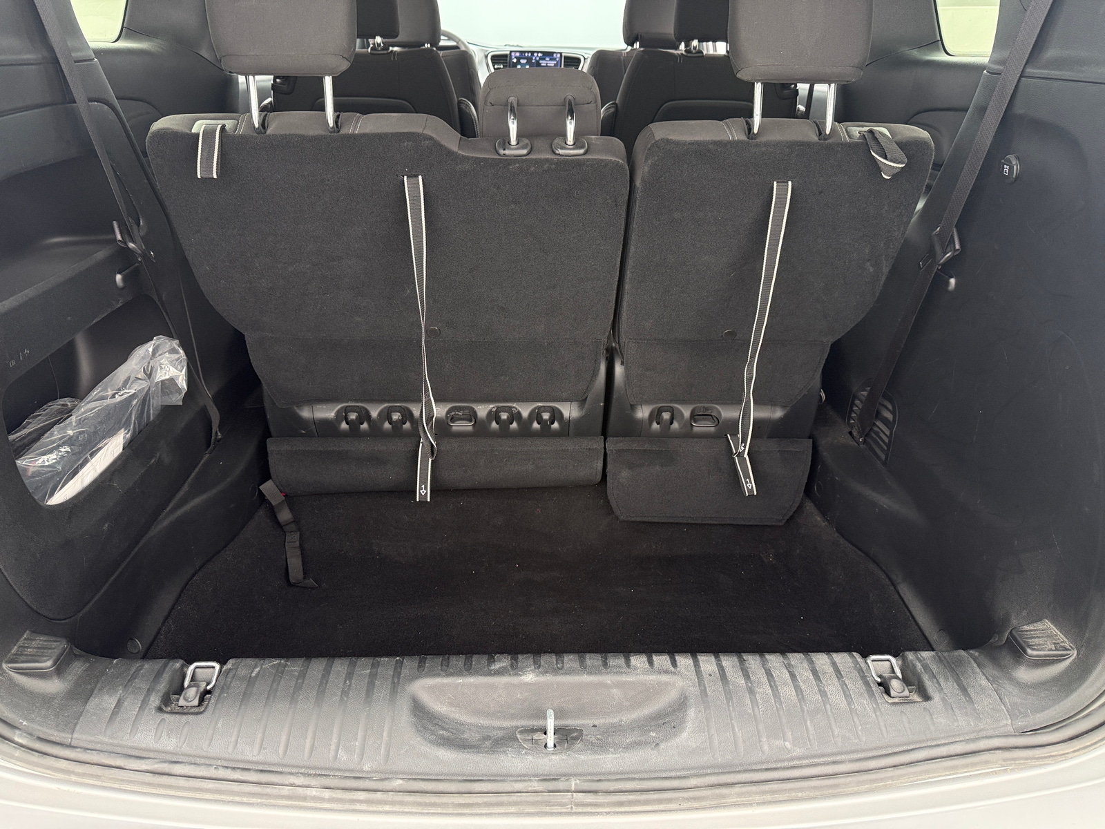 Thumbnail: 2024 Chrysler Pacifica - 7