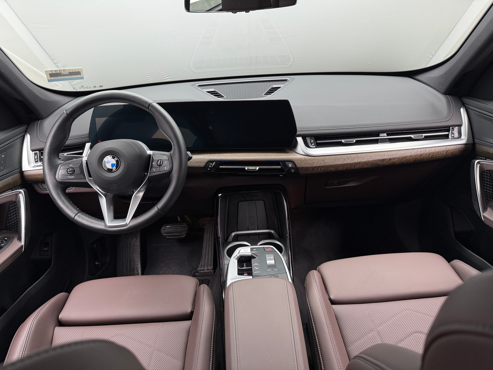 Thumbnail: 2025 BMW X1 - 2