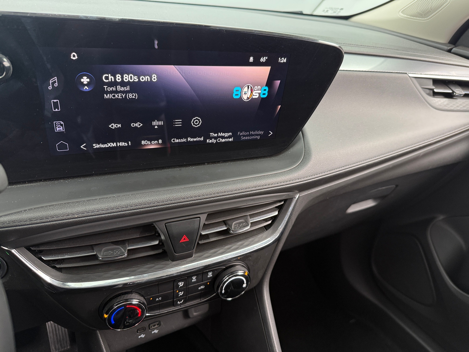 Thumbnail: 2025 Buick Encore GX - 4