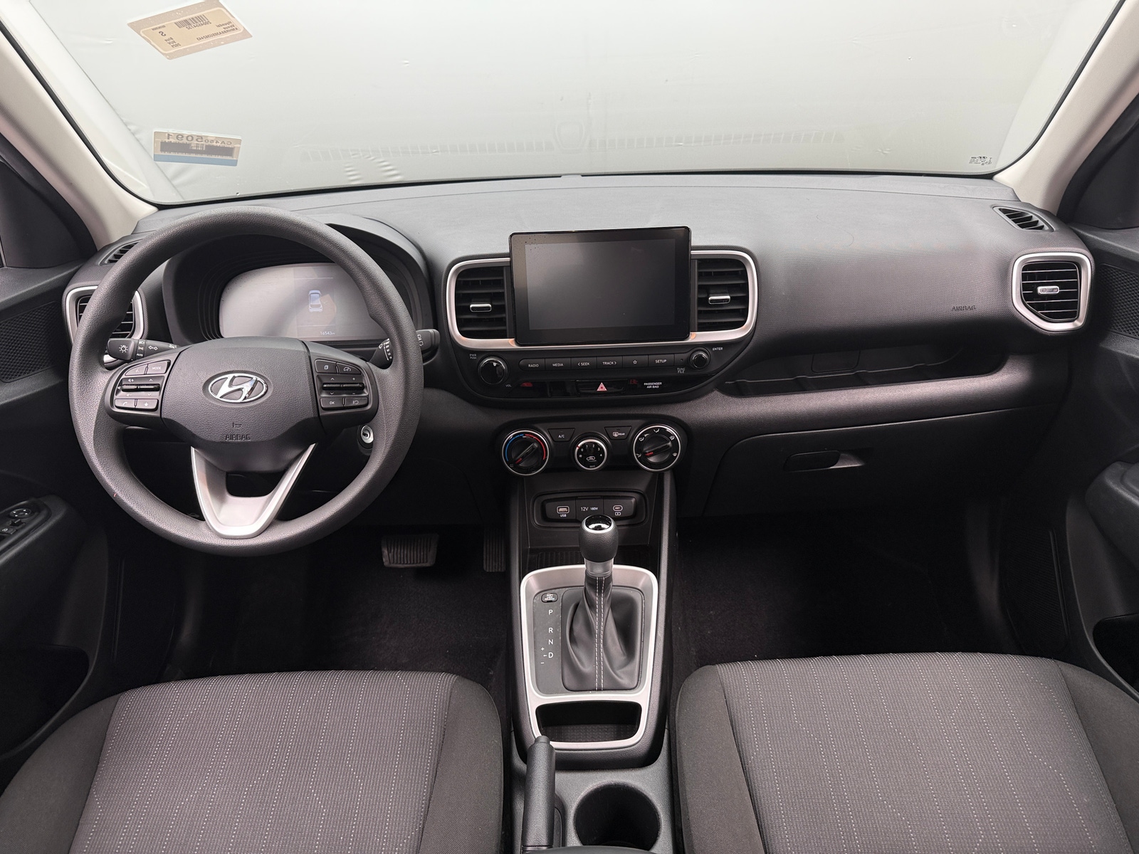 Thumbnail: 2025 Hyundai Venue - 3