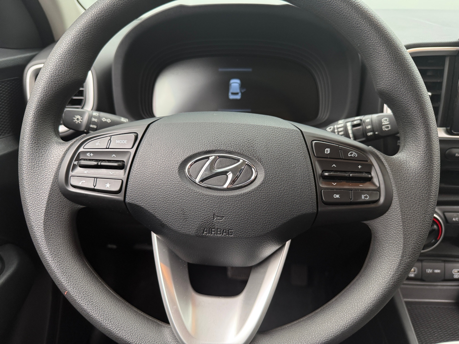 Thumbnail: 2025 Hyundai Venue - 5