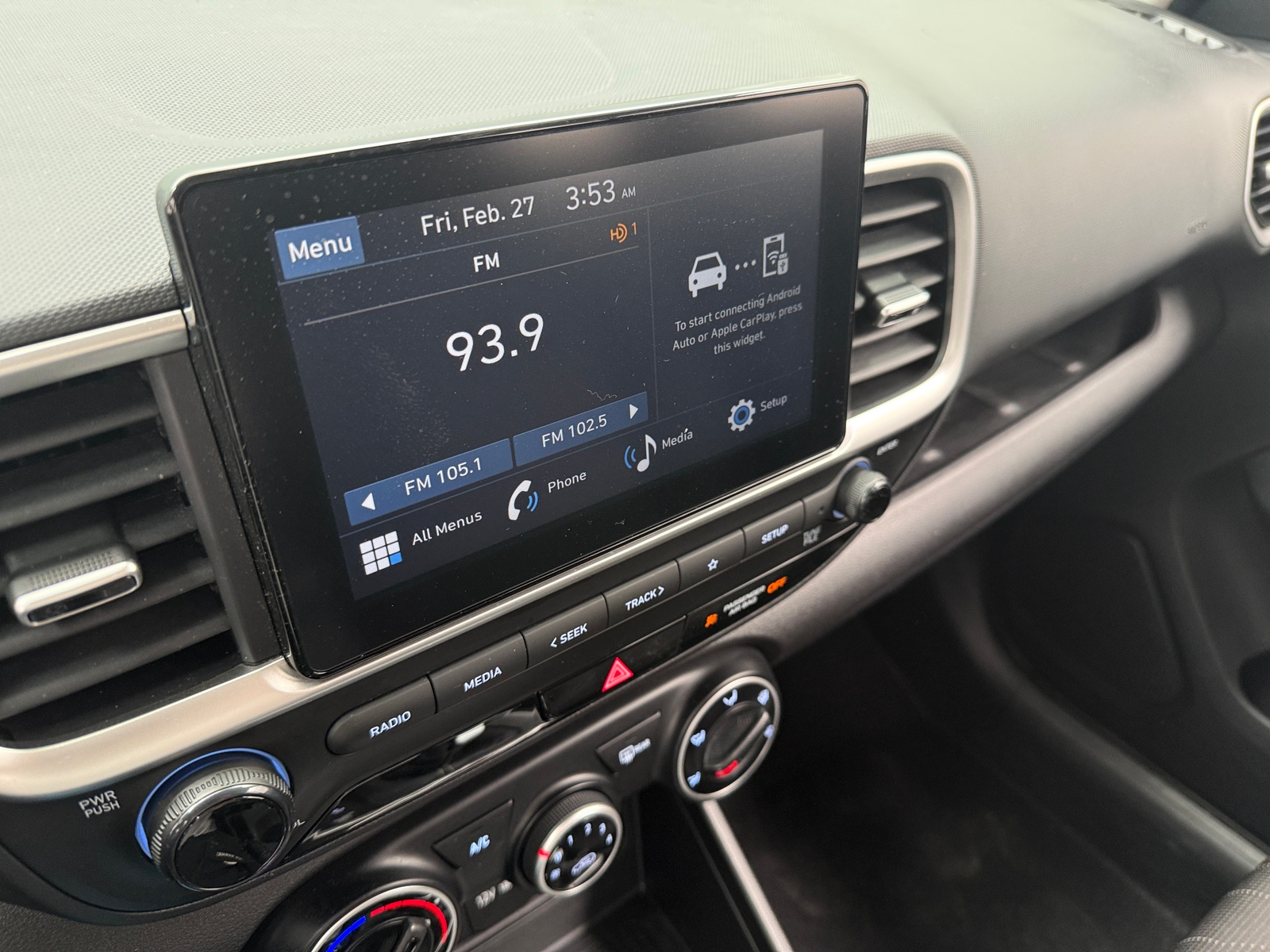 Thumbnail: 2025 Hyundai Venue - 4