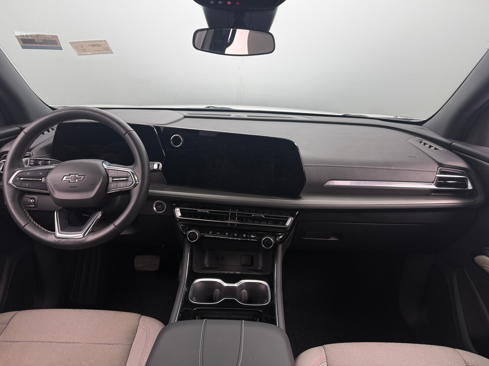 Thumbnail: 2024 Chevrolet Traverse - 3