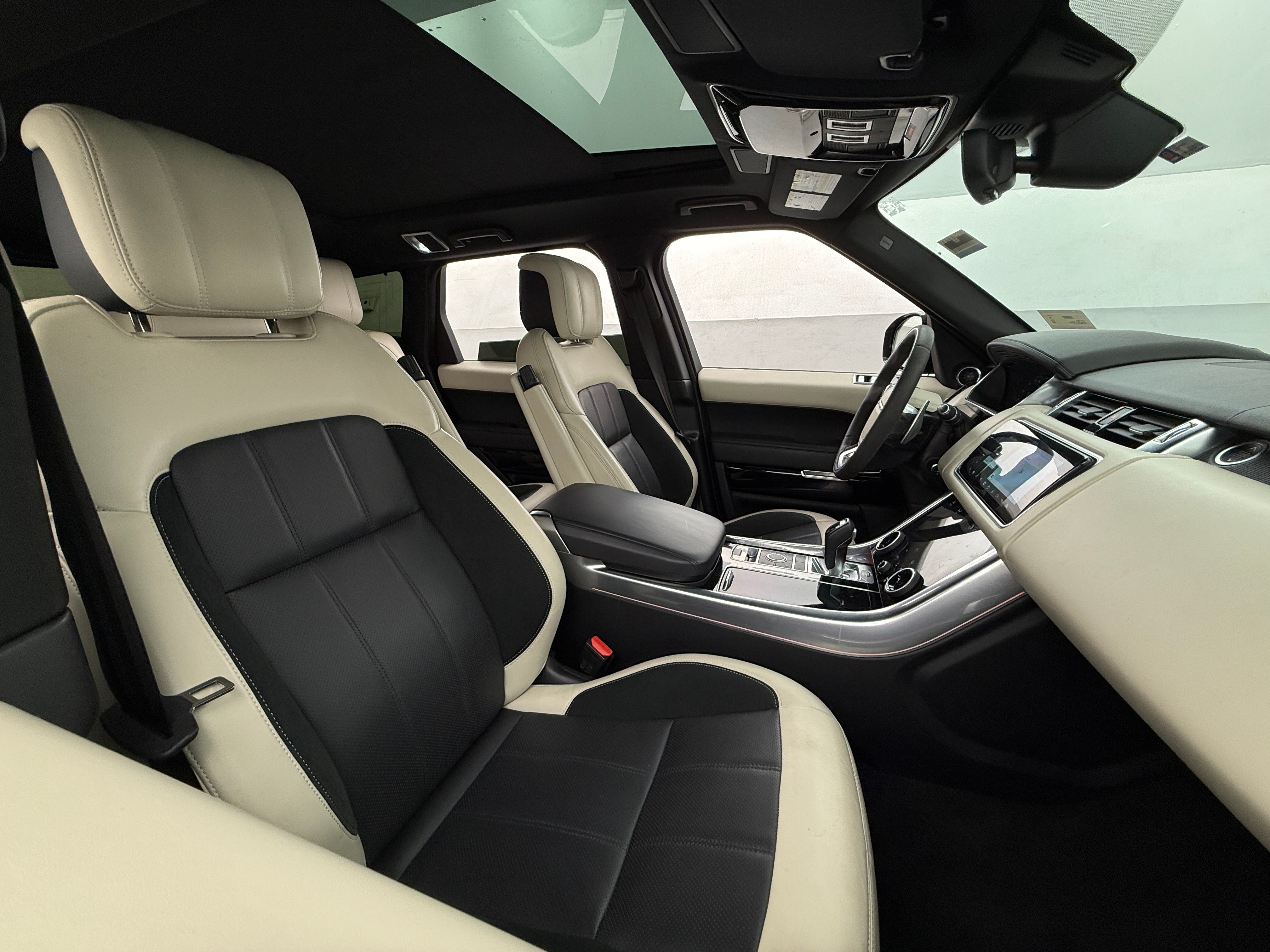 2020 Land Rover Range Rover Sport