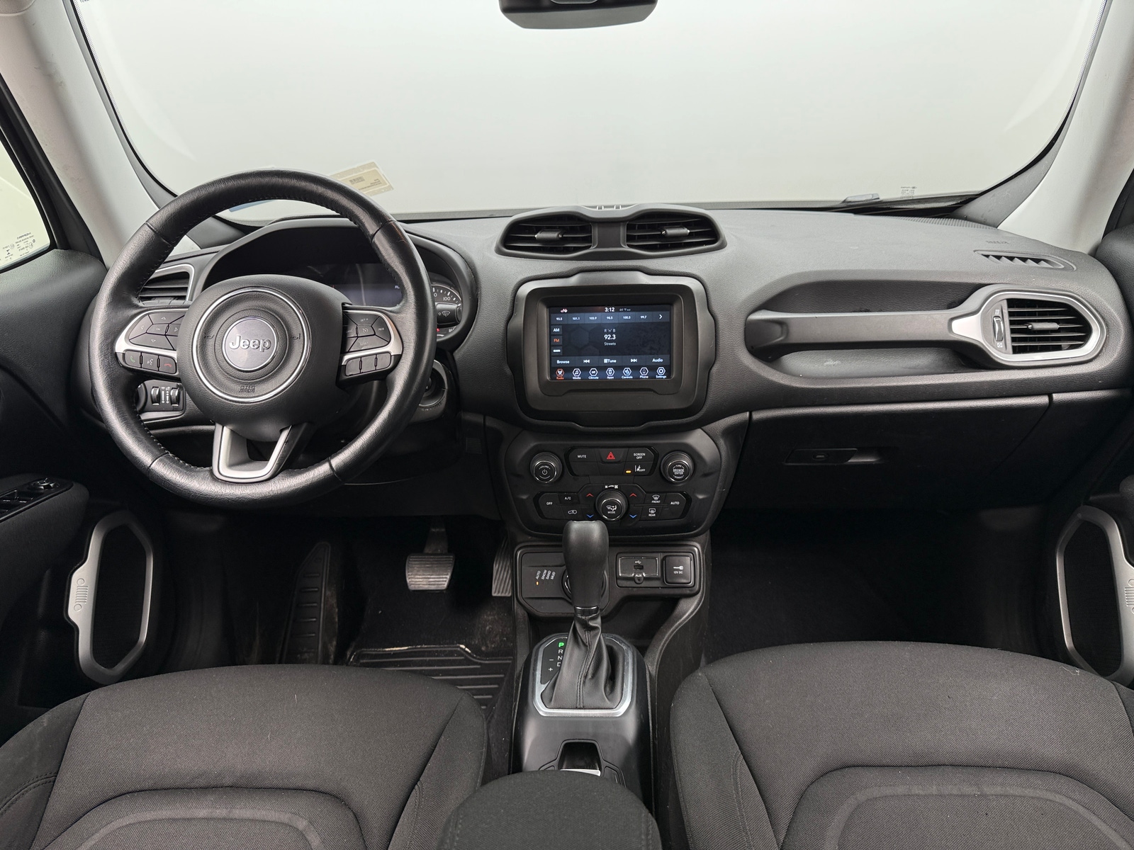 Thumbnail: 2021 Jeep Renegade - 3