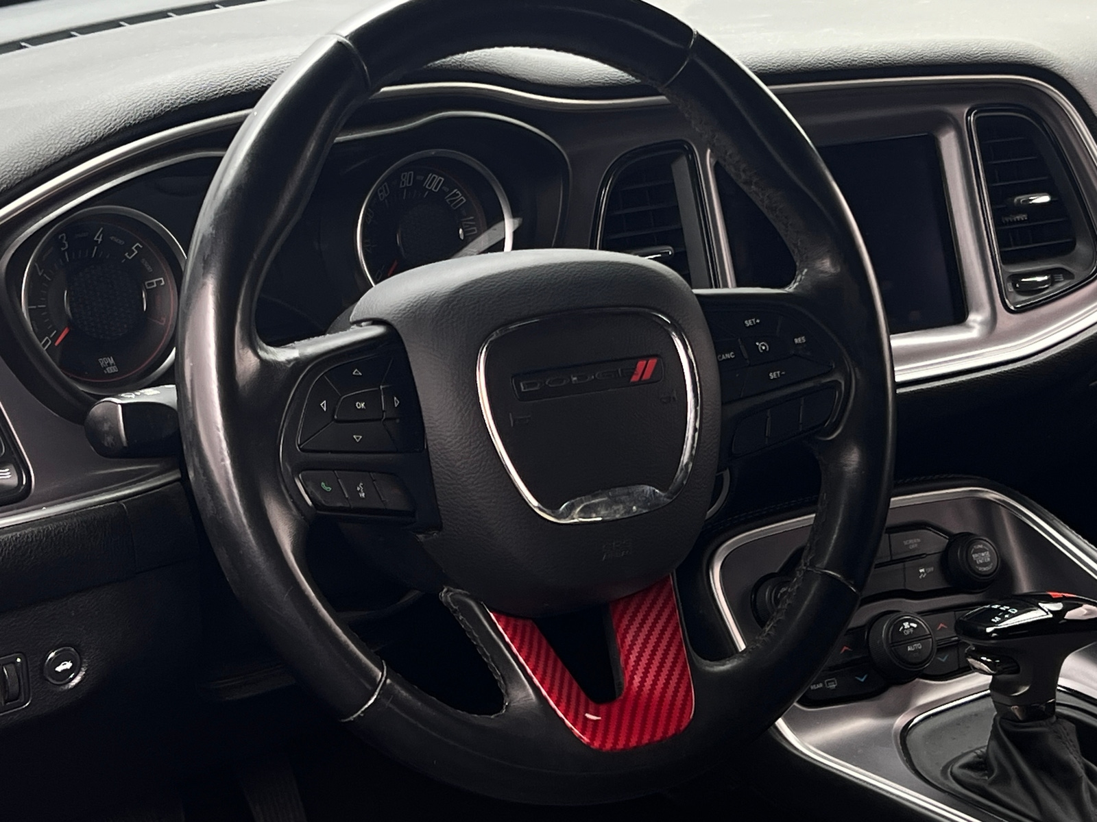 Thumbnail: 2019 Dodge Challenger - 4