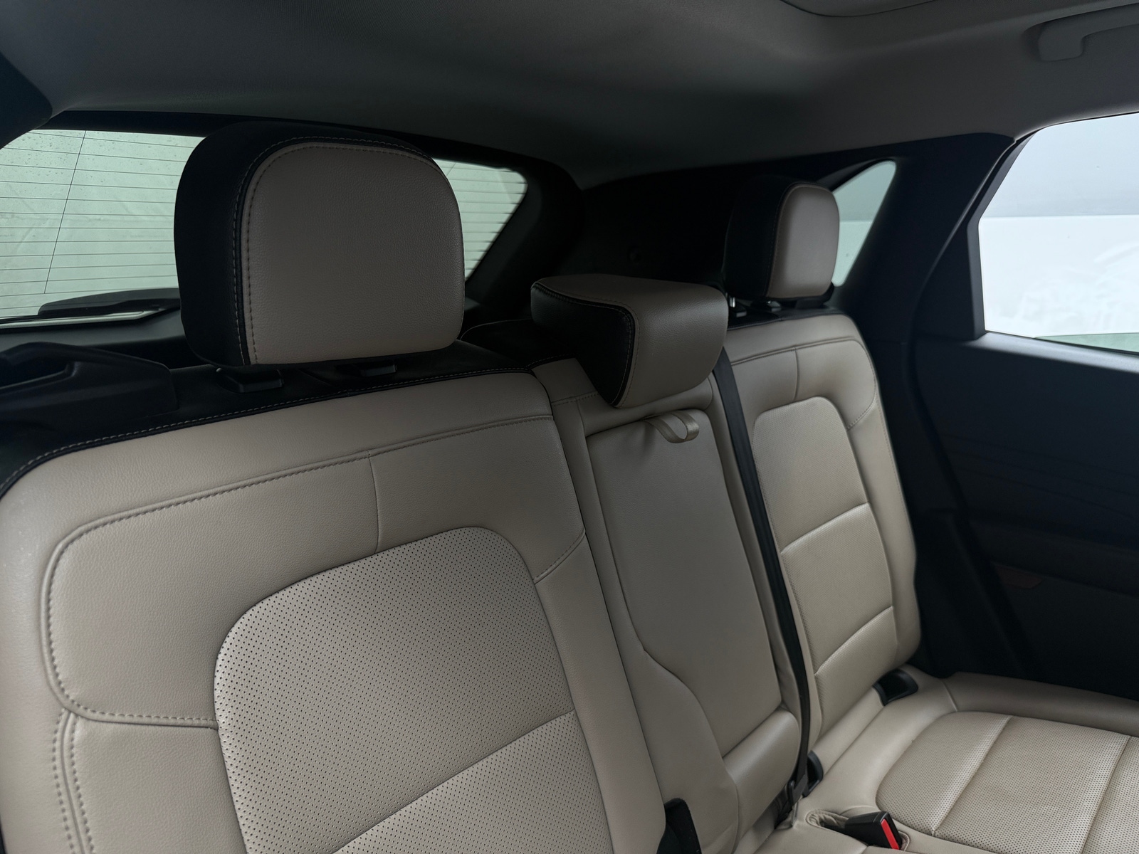 Thumbnail: 2021 Ford Escape - 5