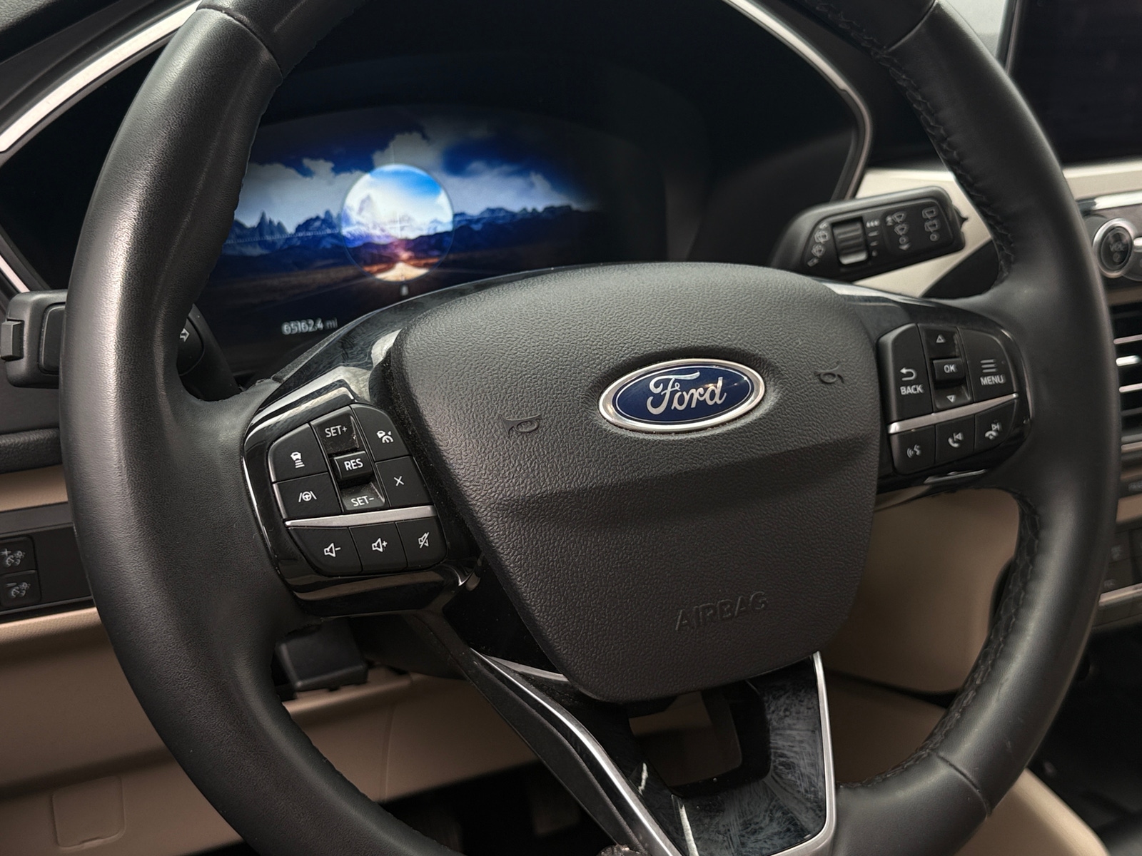 Thumbnail: 2021 Ford Escape - 4