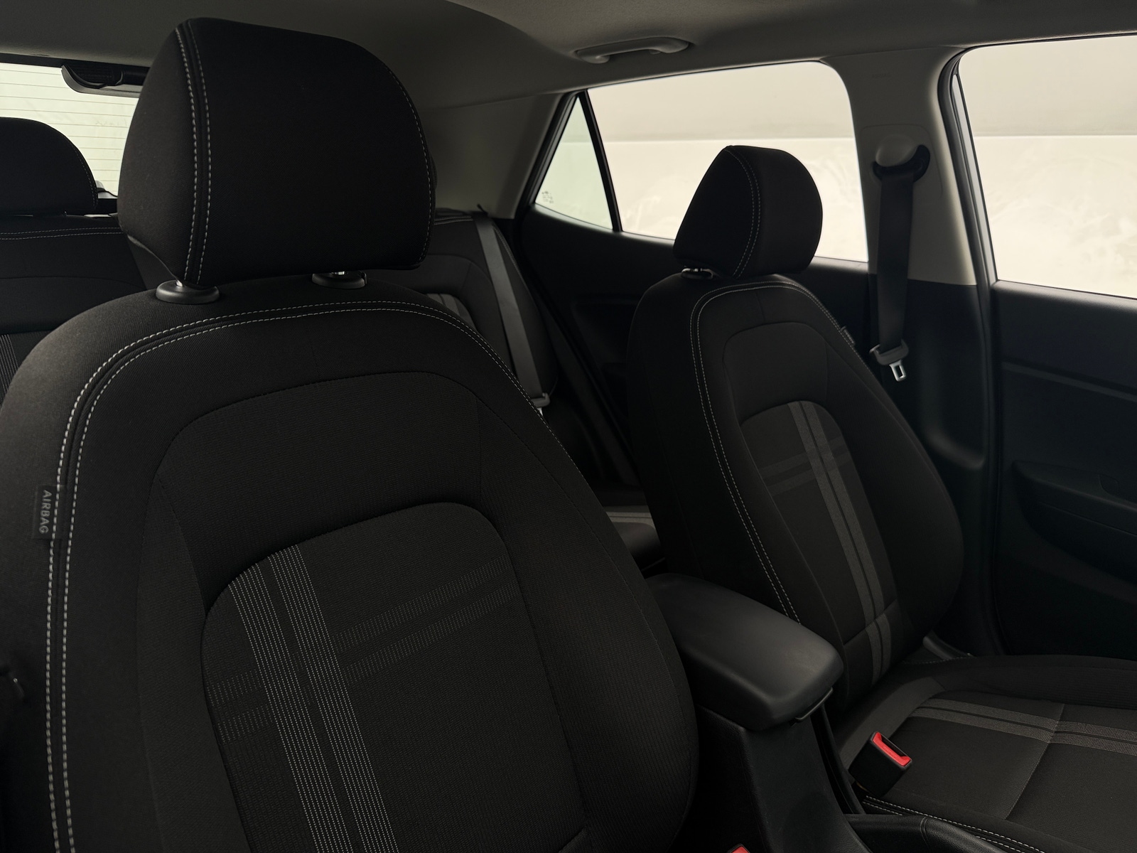 Thumbnail: 2025 Hyundai Venue - 2