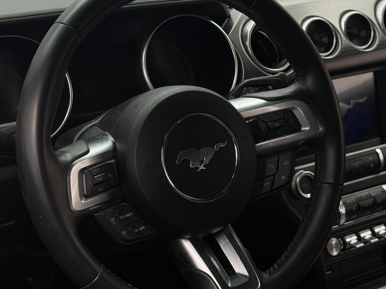 Thumbnail: 2020 Ford Mustang - 3