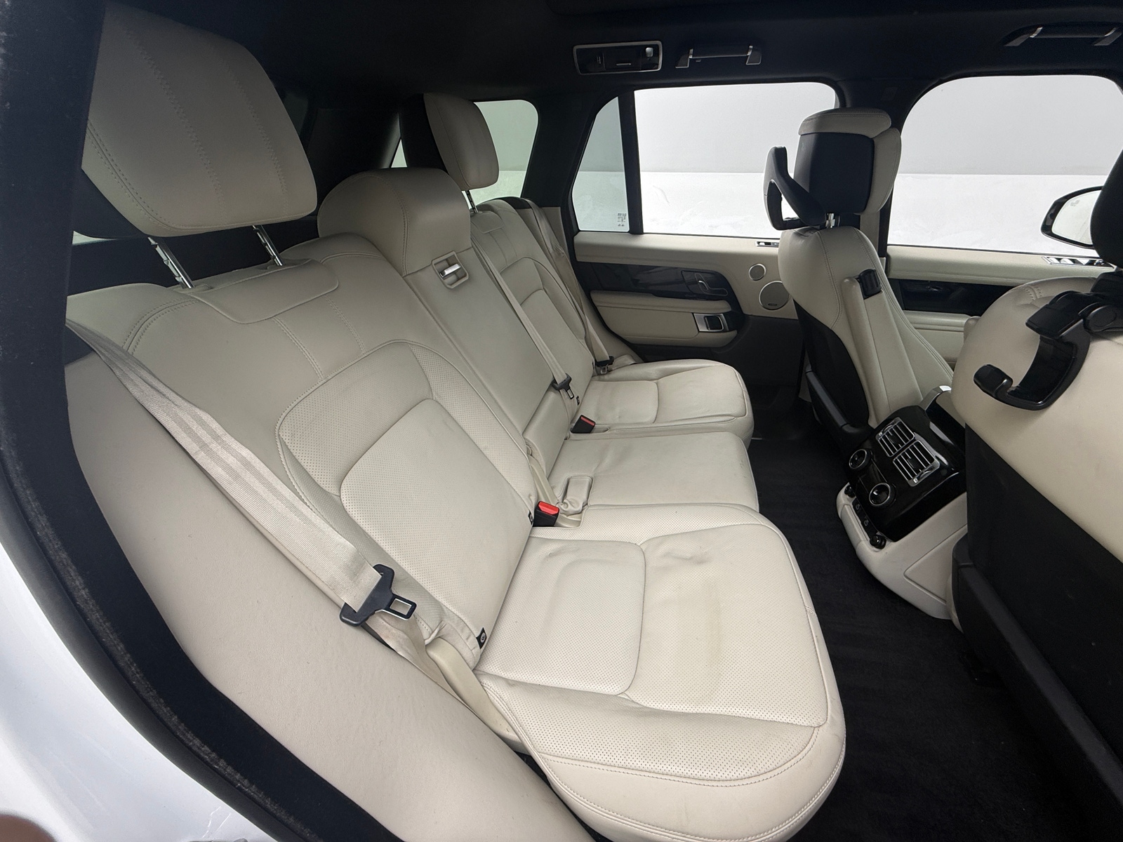 Thumbnail: 2021 Land Rover Range Rover - 5