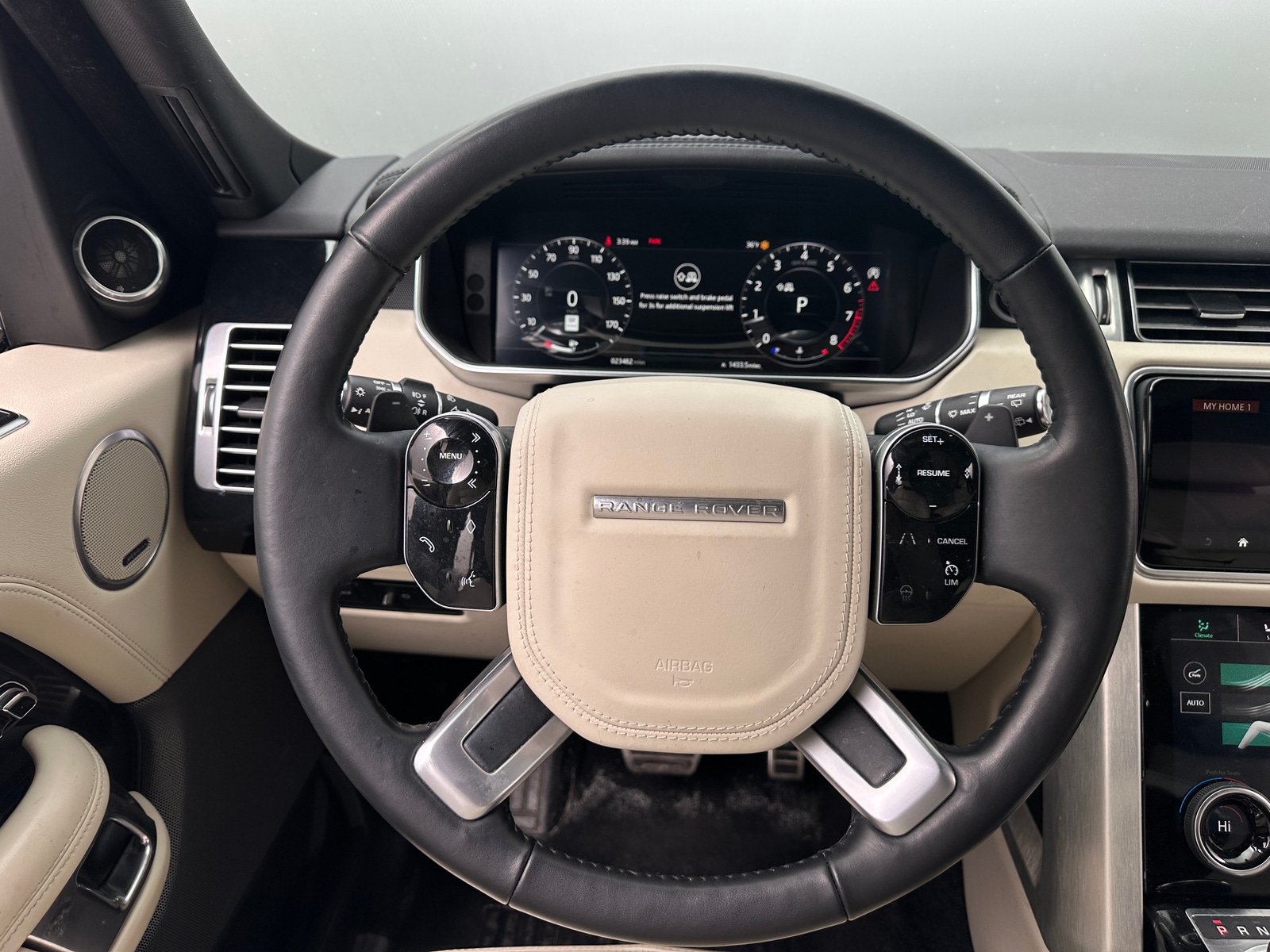 Thumbnail: 2021 Land Rover Range Rover - 4