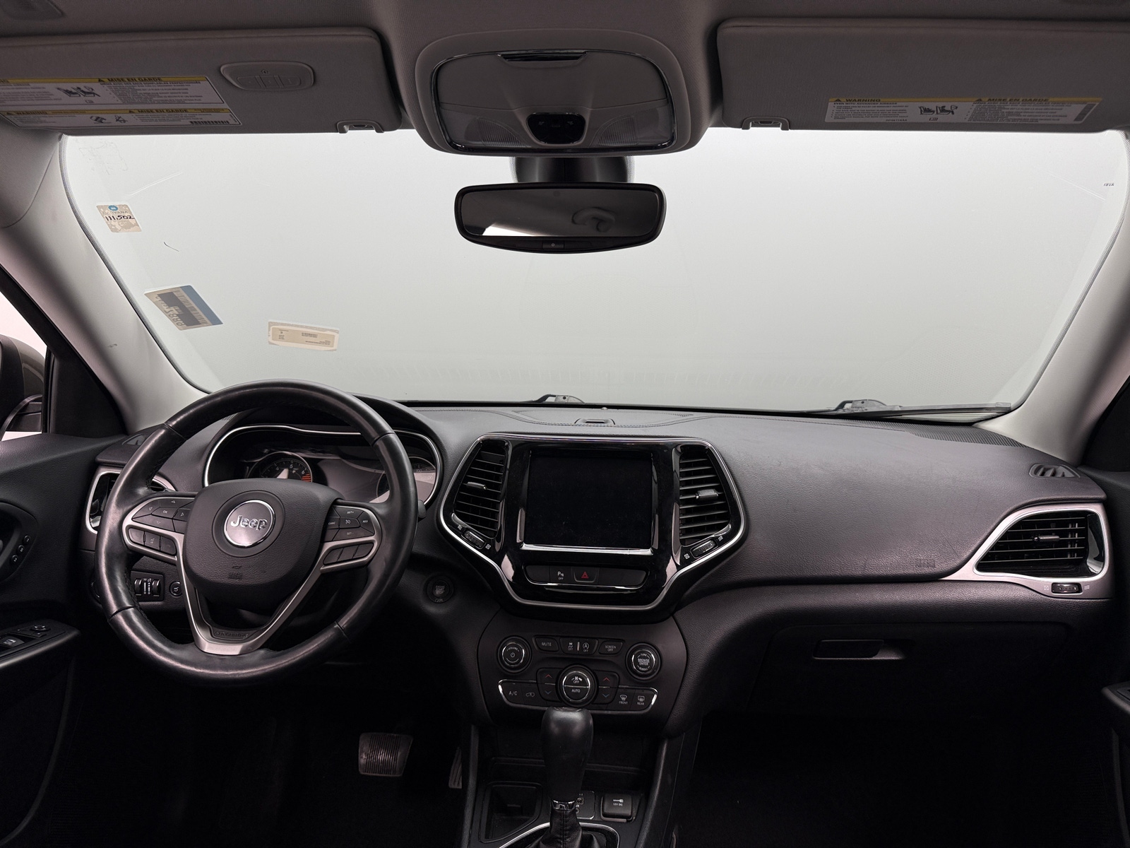 Thumbnail: 2019 Jeep Cherokee - 2