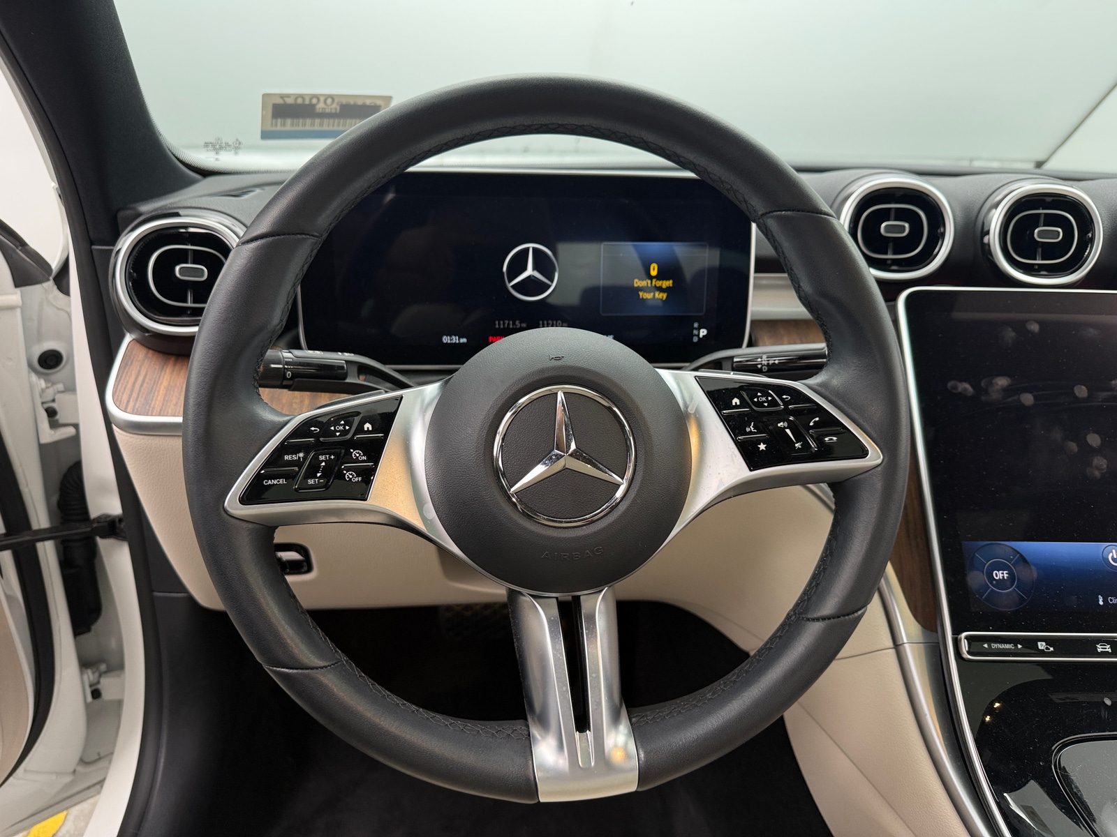 Thumbnail: 2024 Mercedes-Benz C-Class - 4