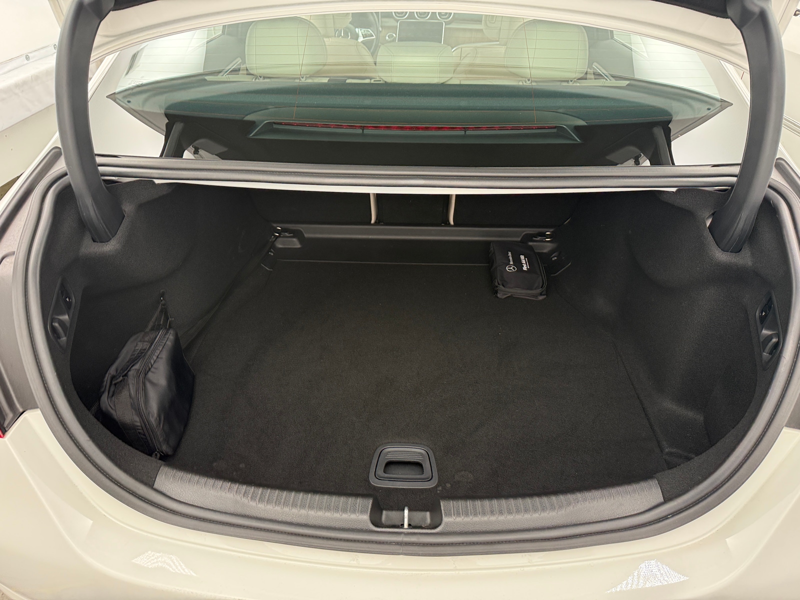 Thumbnail: 2024 Mercedes-Benz C-Class - 6