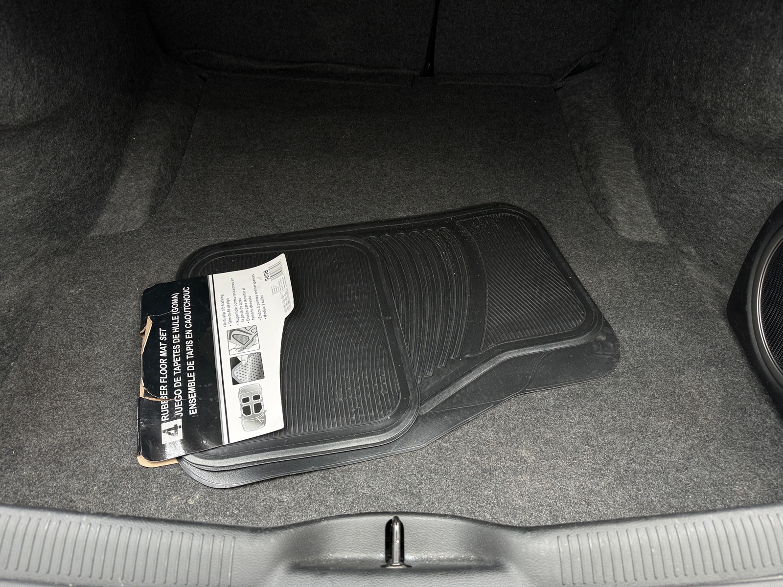 Thumbnail: 2020 Dodge Charger - 6