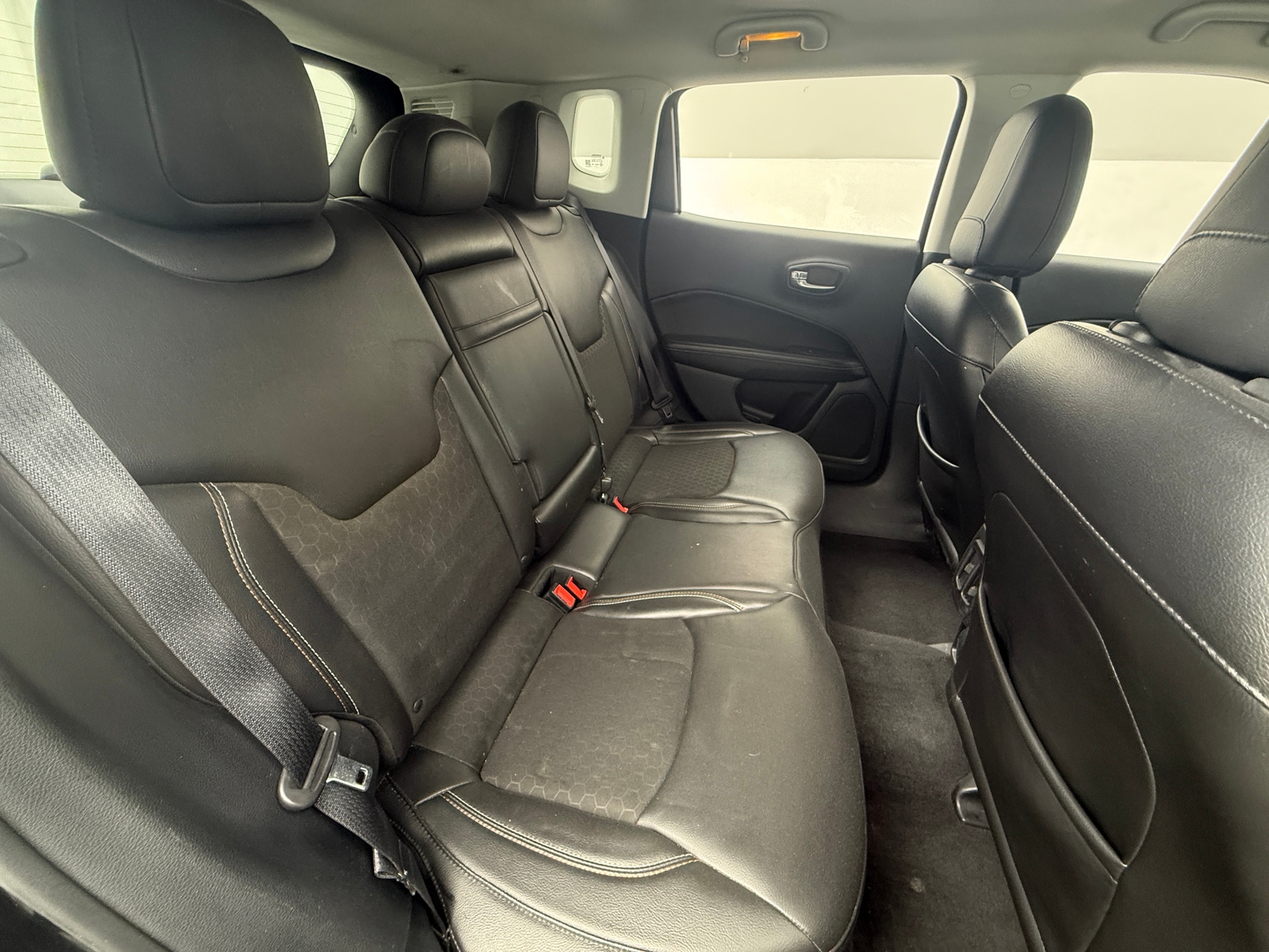 Thumbnail: 2018 Jeep Compass - 6