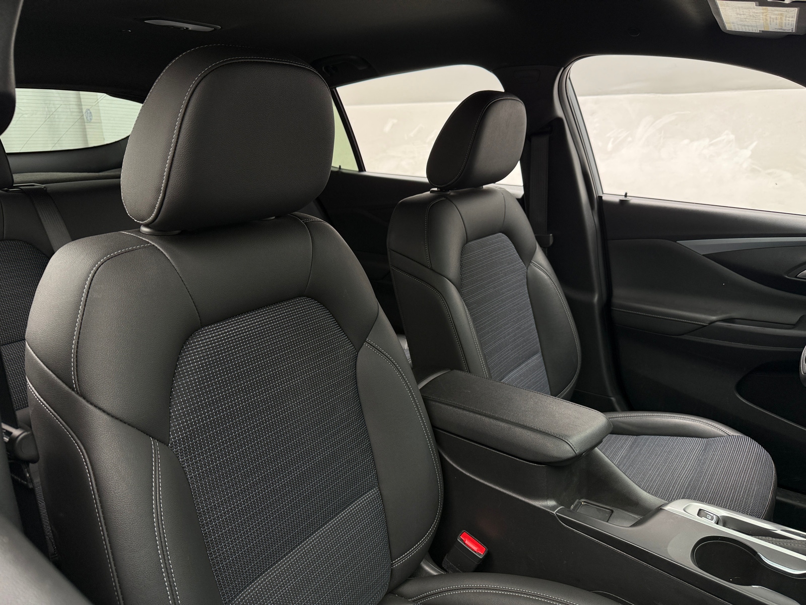 Thumbnail: 2025 Buick Envista - 2