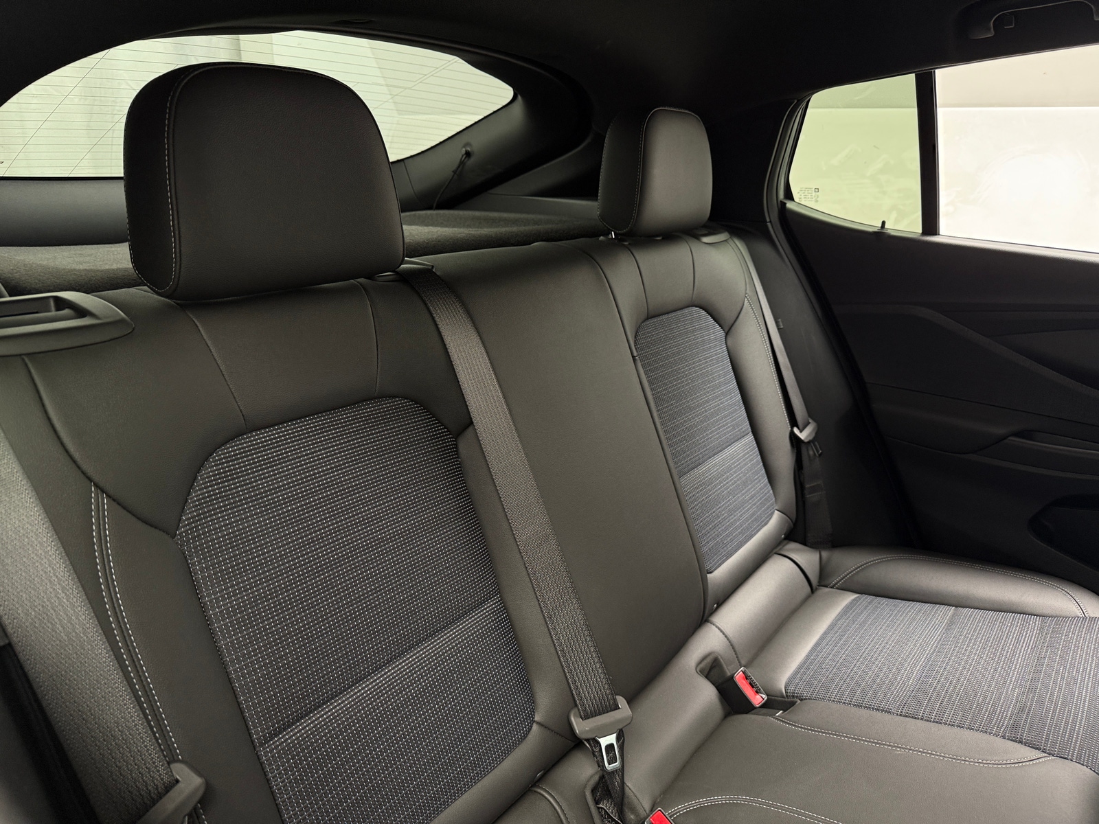 Thumbnail: 2025 Buick Envista - 6