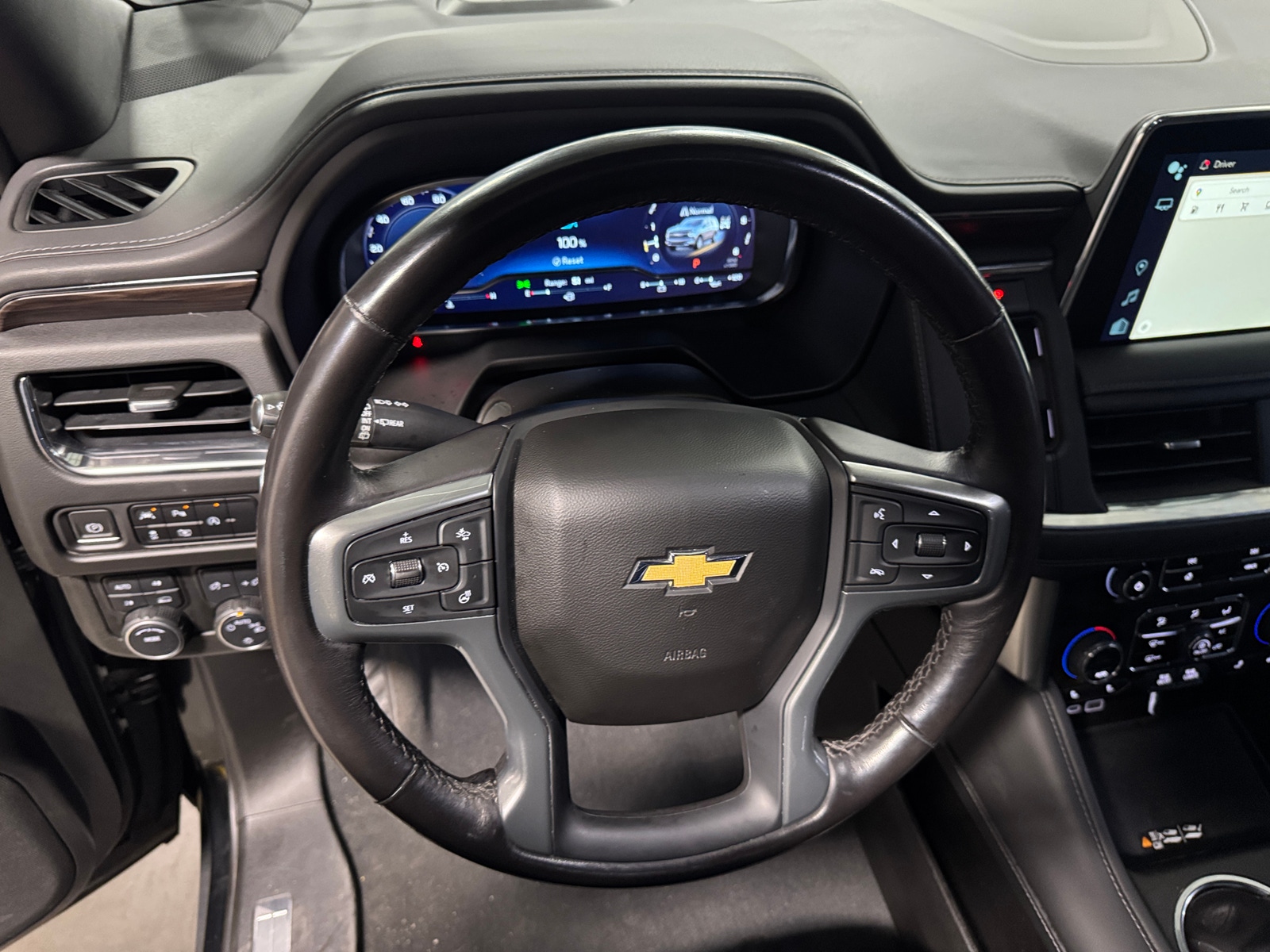 Thumbnail: 2023 Chevrolet Tahoe - 4