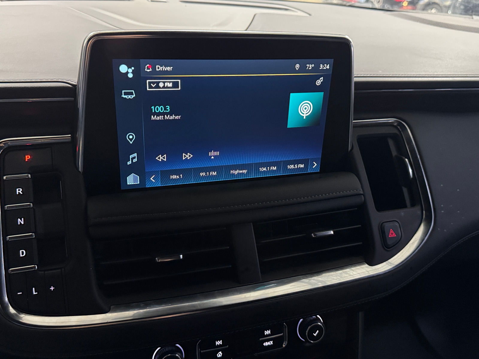 Thumbnail: 2023 Chevrolet Tahoe - 3