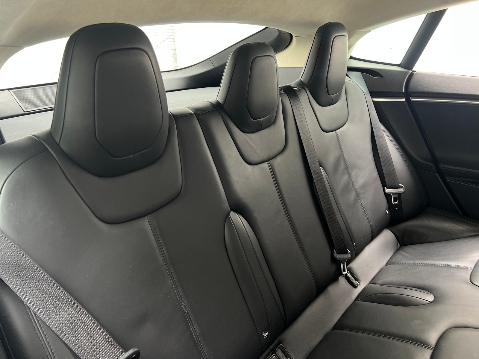 Thumbnail: 2015 Tesla Model S - 5