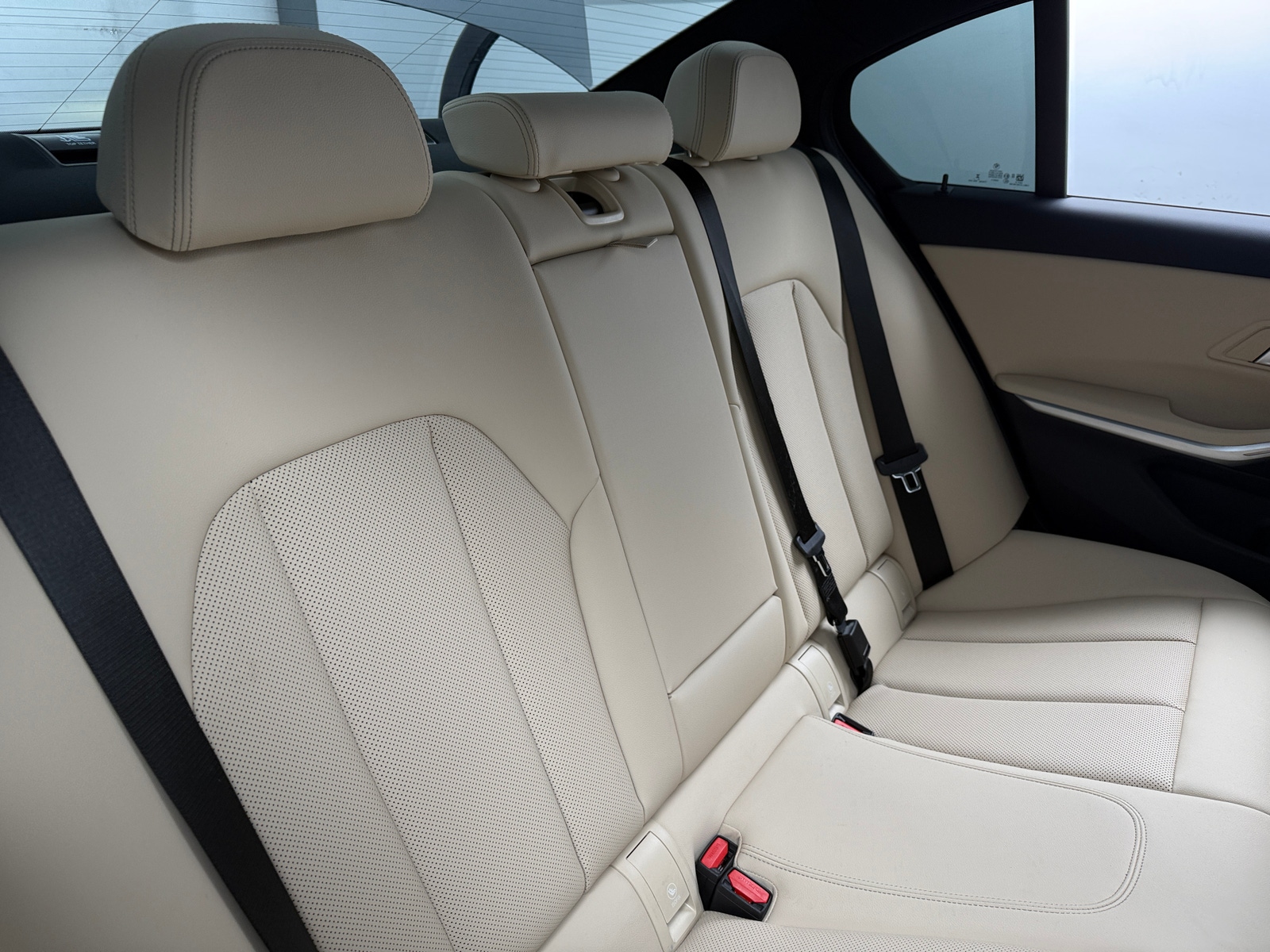 Thumbnail: 2025 BMW 3 Series - 5