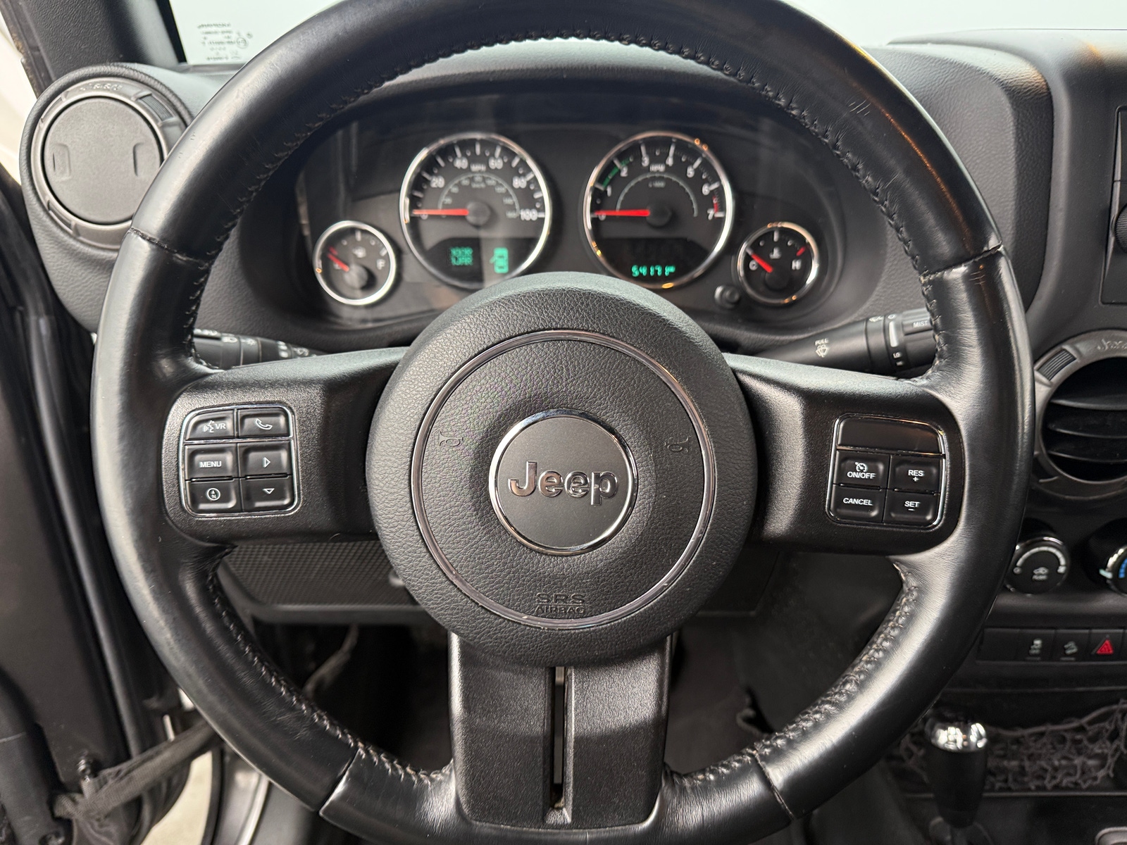 Thumbnail: 2016 Jeep Wrangler - 5