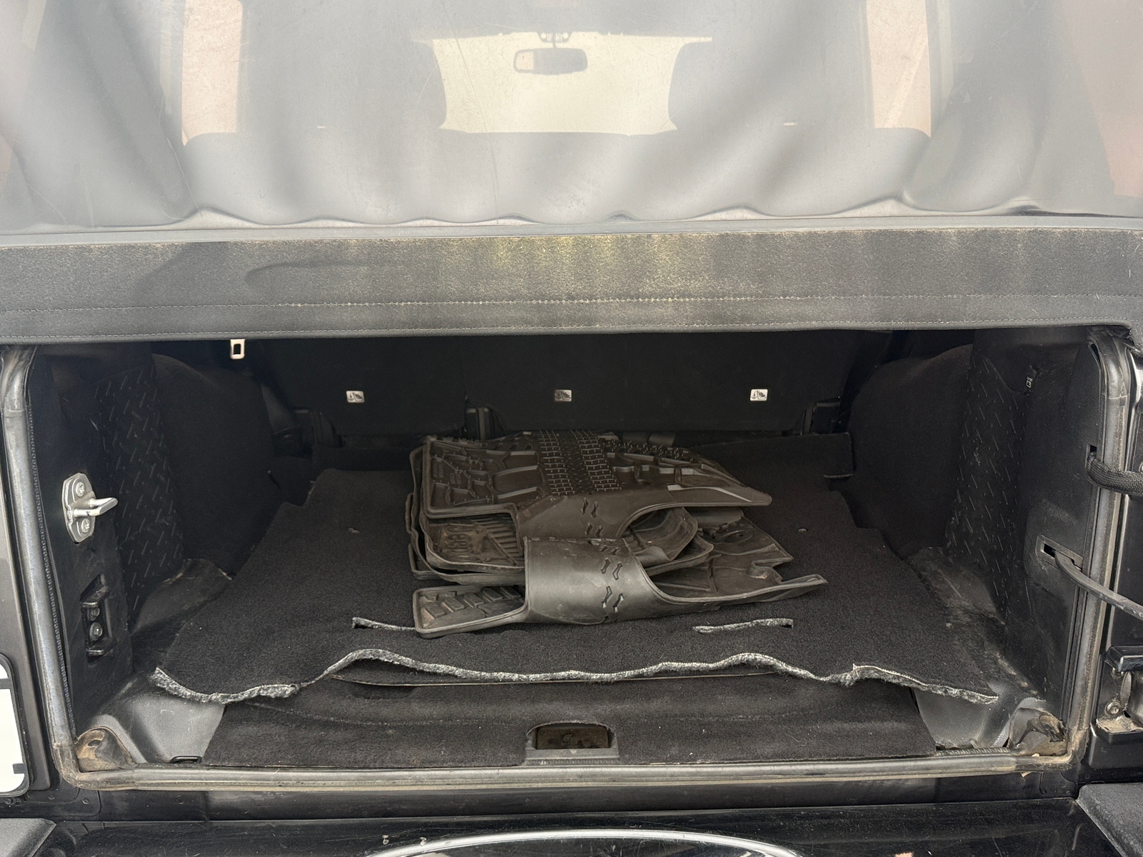 Thumbnail: 2016 Jeep Wrangler - 7