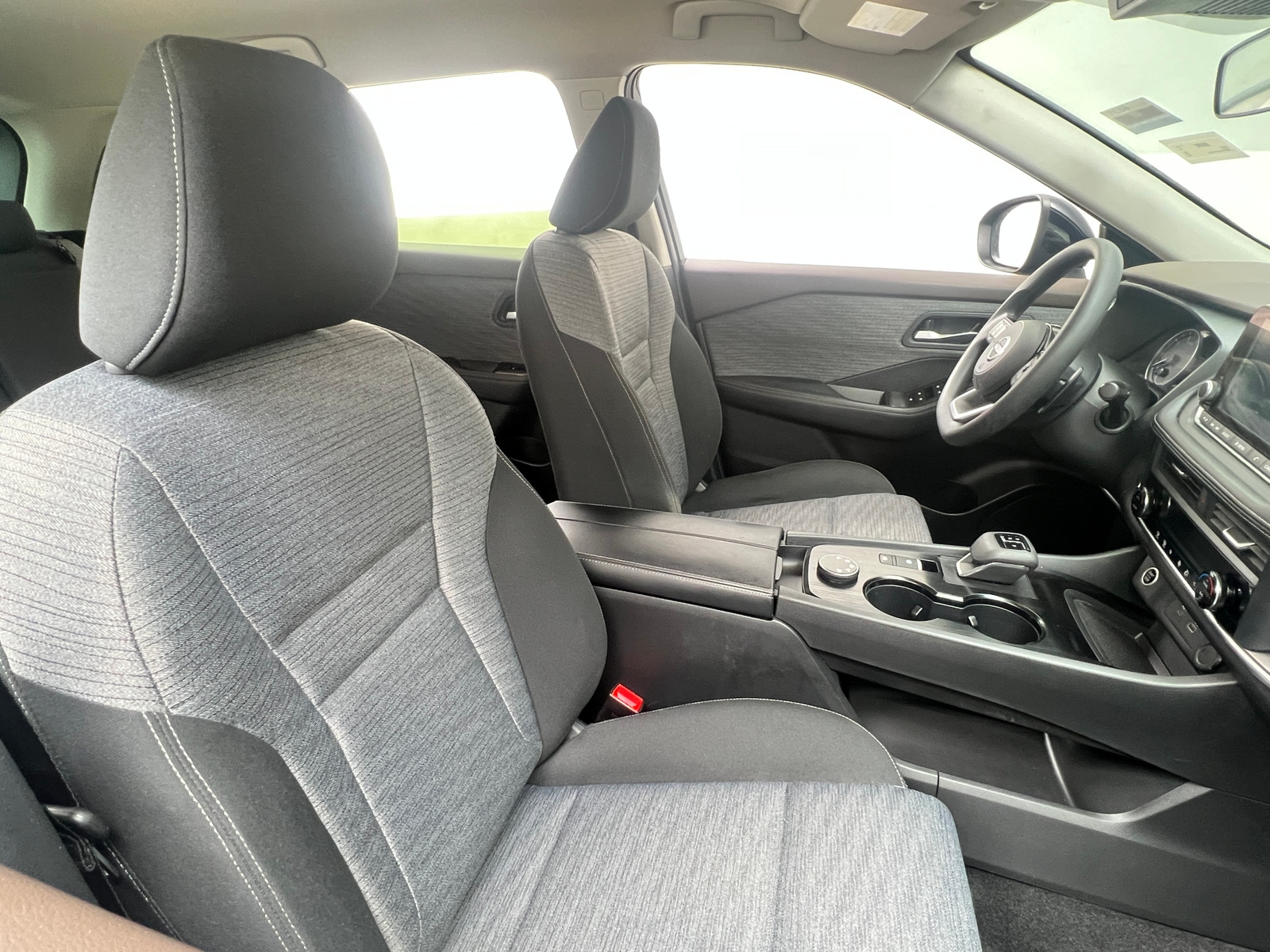 Thumbnail: 2023 Nissan Rogue - 2