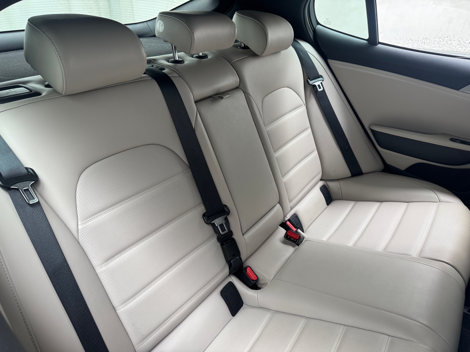 Thumbnail: 2019 Kia Stinger - 5