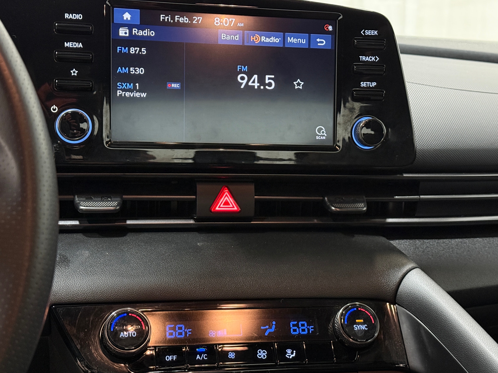 Thumbnail: 2021 Hyundai Elantra - 3