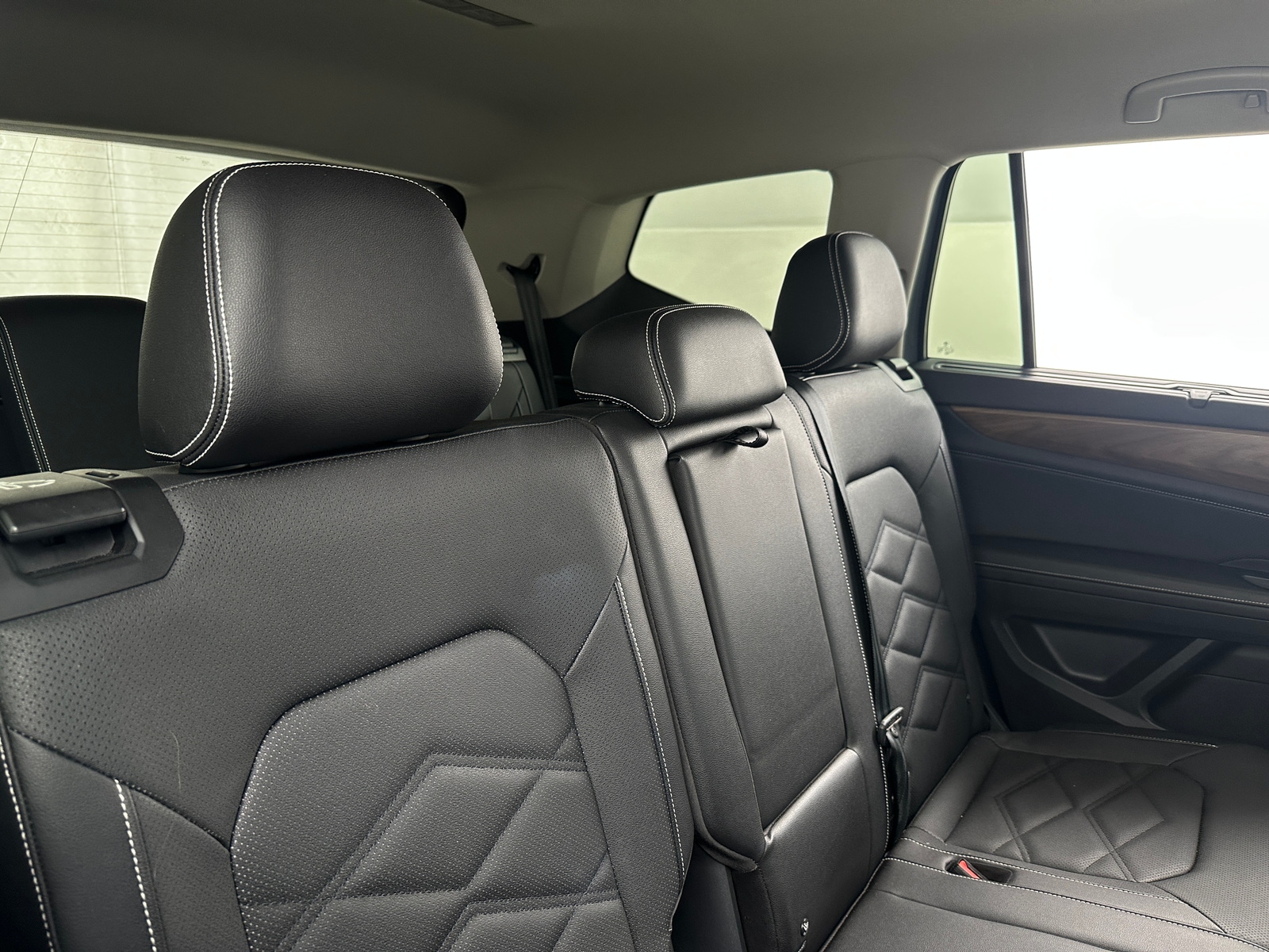 Thumbnail: 2025 Volkswagen Atlas - 5