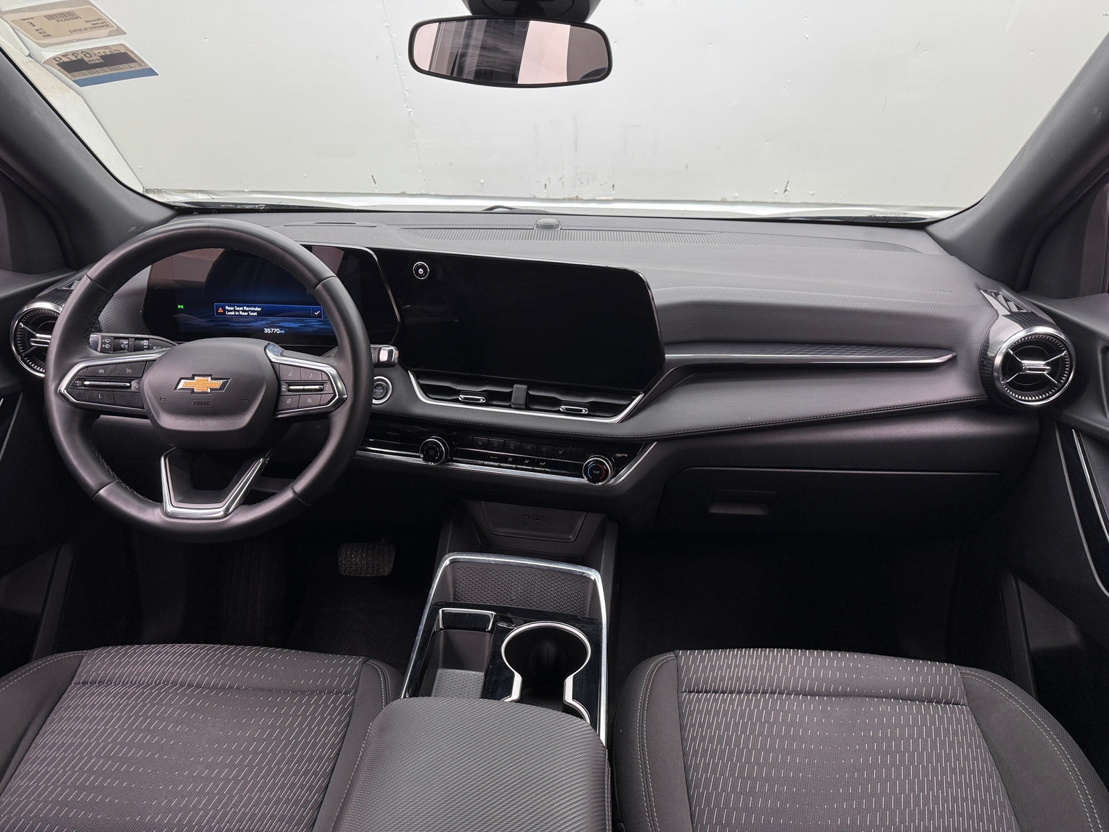 Thumbnail: 2025 Chevrolet Equinox - 3