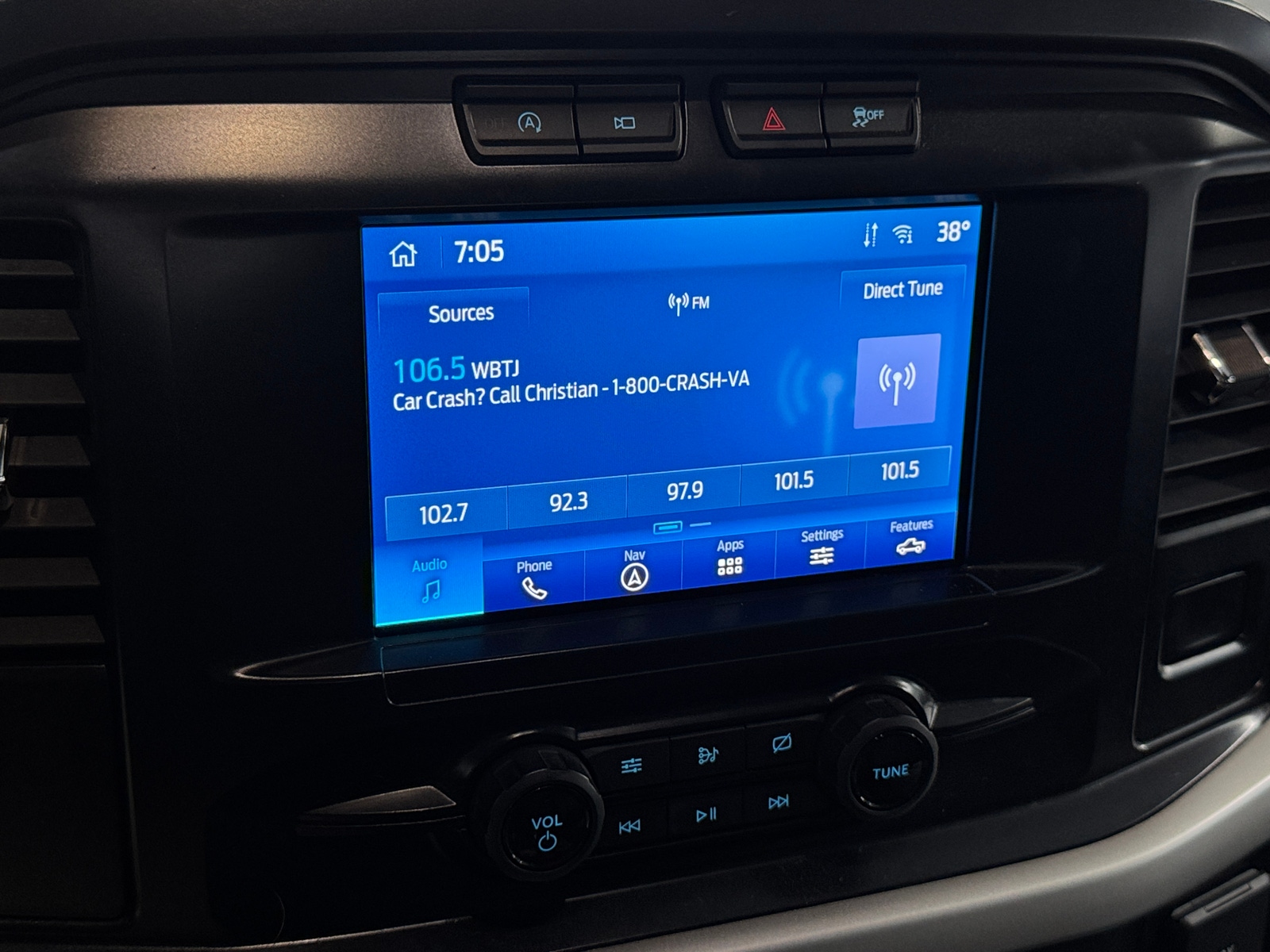 Thumbnail: 2021 Ford Econoline - 4