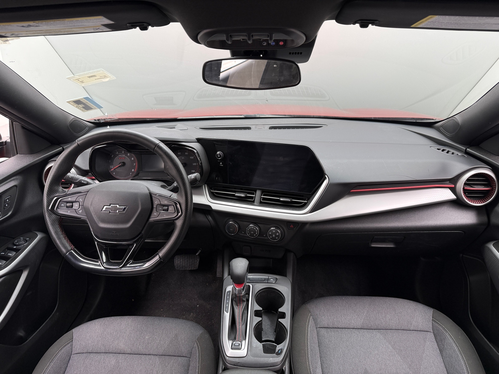 Thumbnail: 2024 Chevrolet Trax - 3