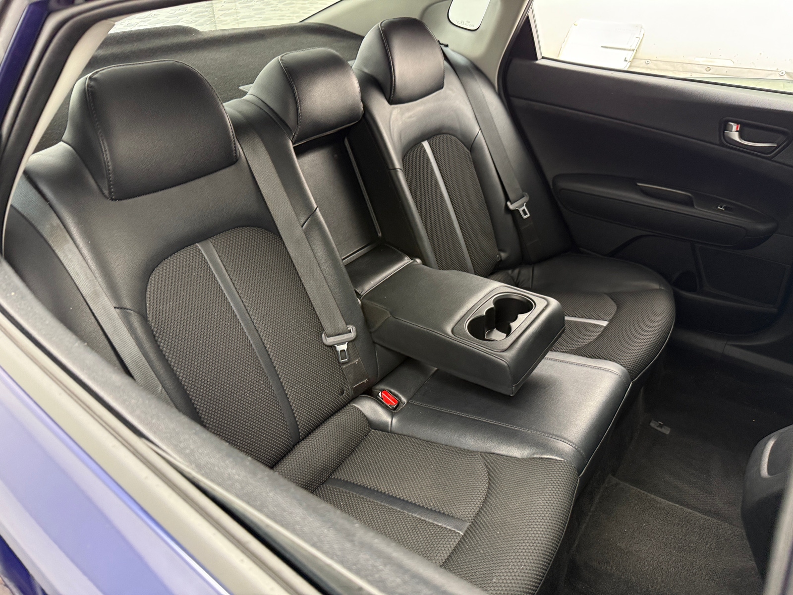 Thumbnail: 2020 Kia Optima - 5