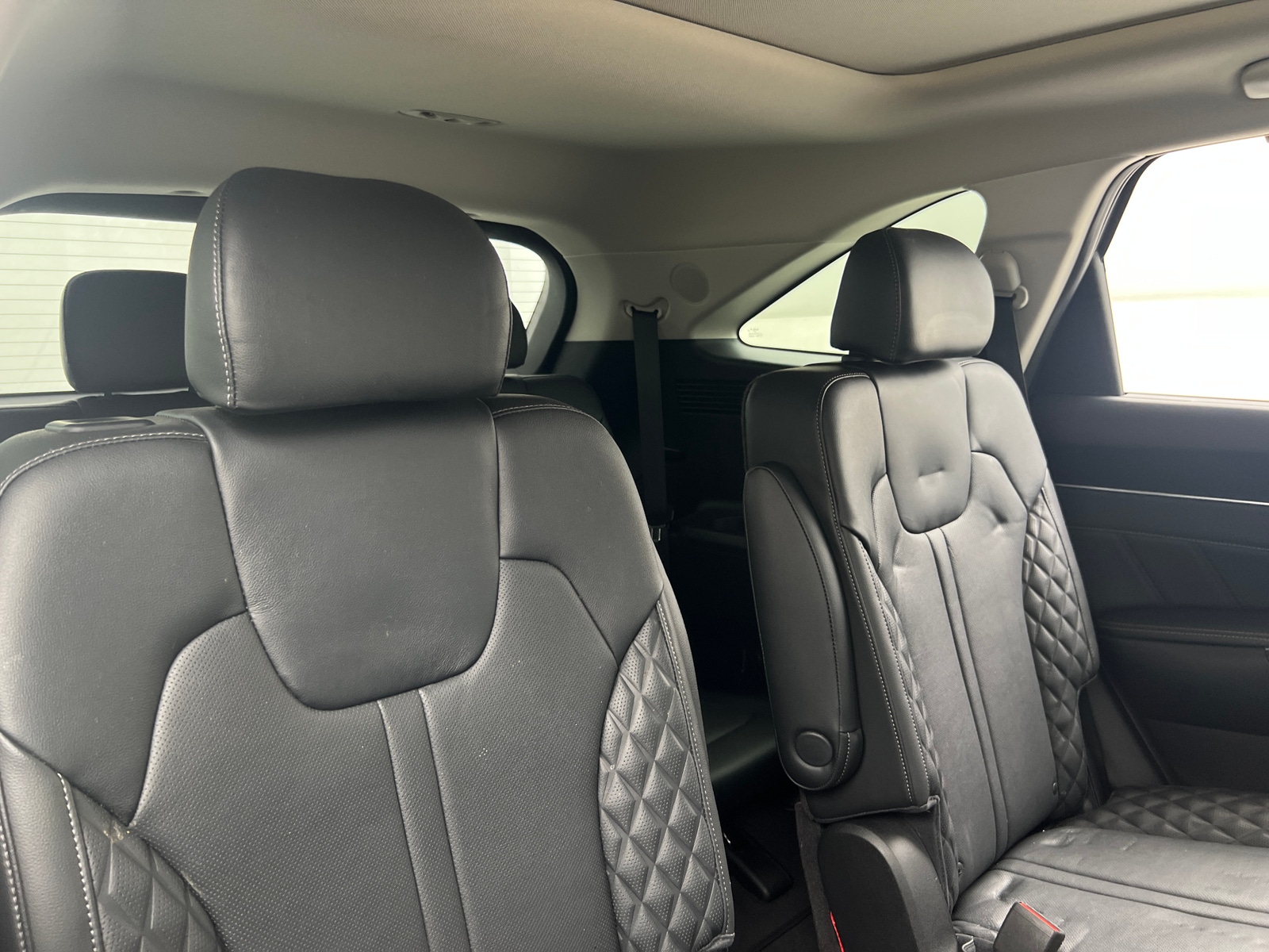 Thumbnail: 2023 Kia Sorento - 5