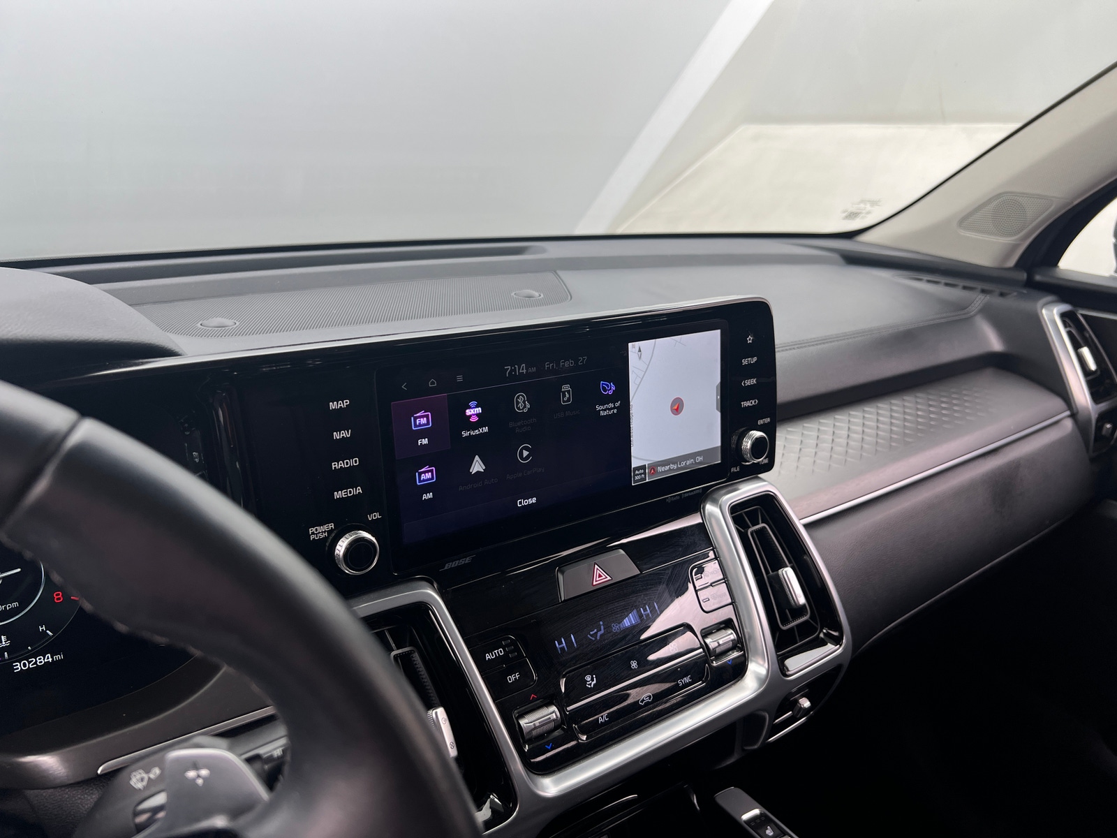 Thumbnail: 2023 Kia Sorento - 3