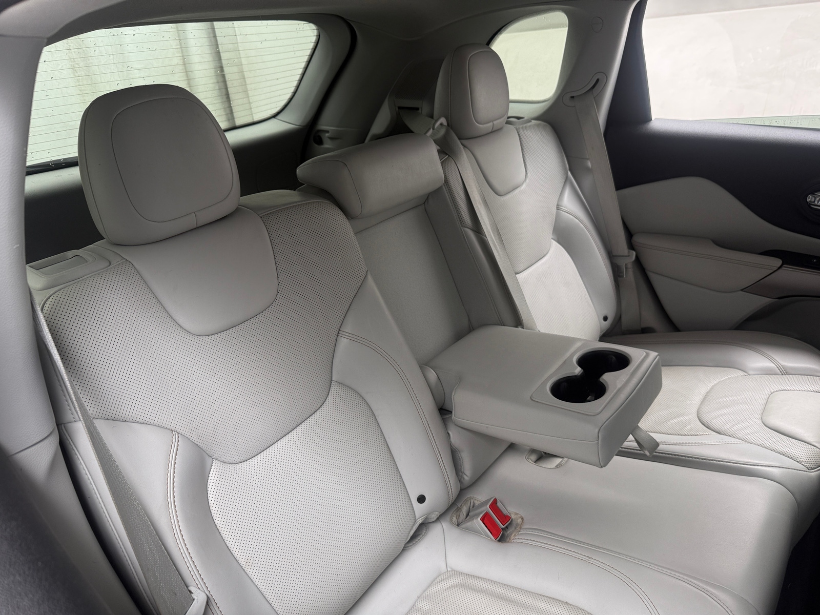 Thumbnail: 2019 Jeep Cherokee - 5